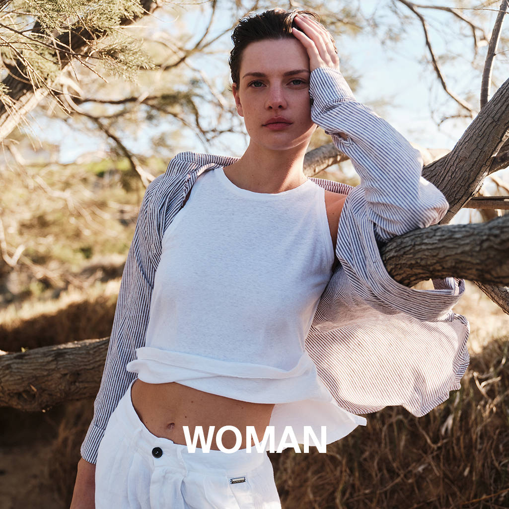 WOMAN