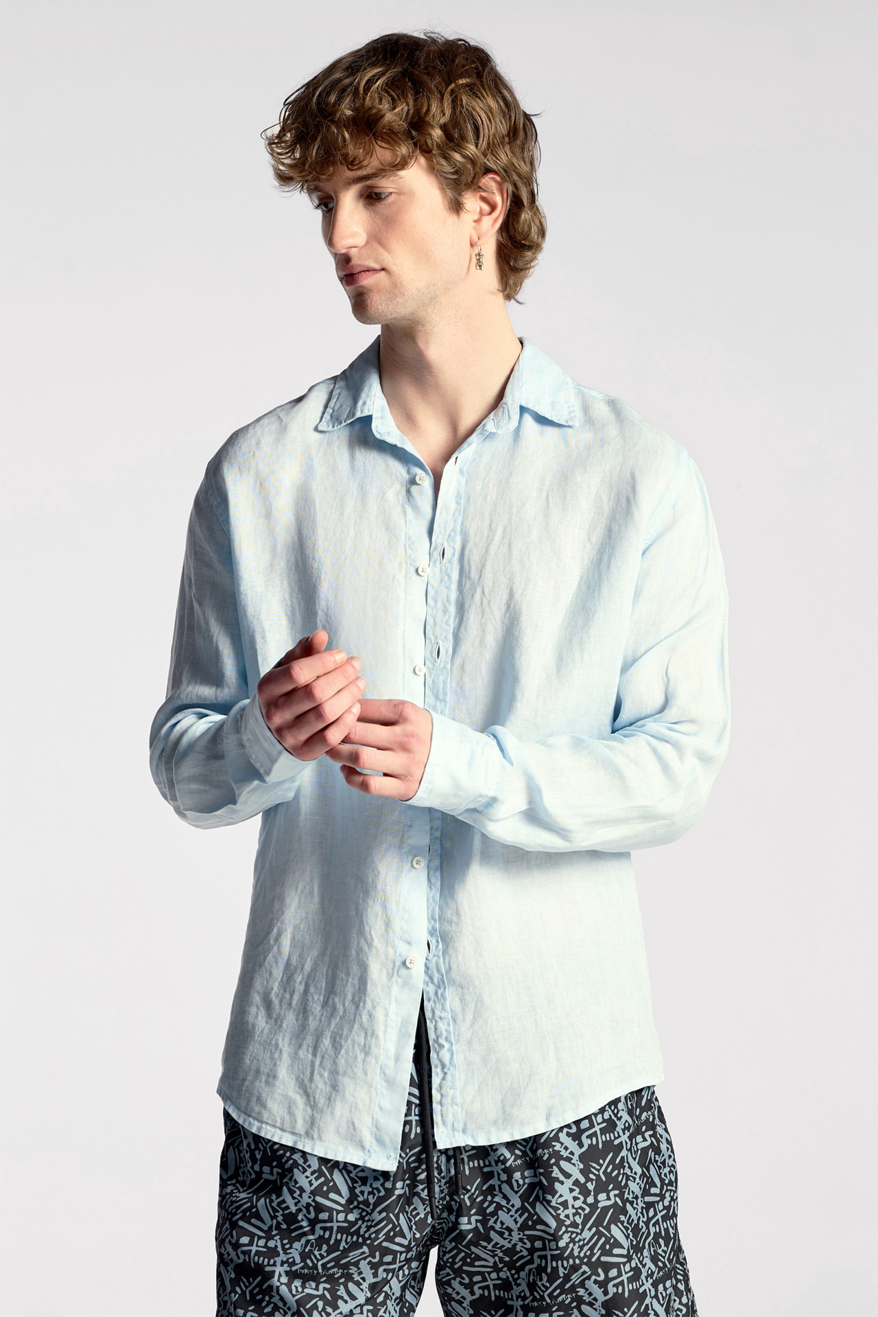 Classic Linen Shirt