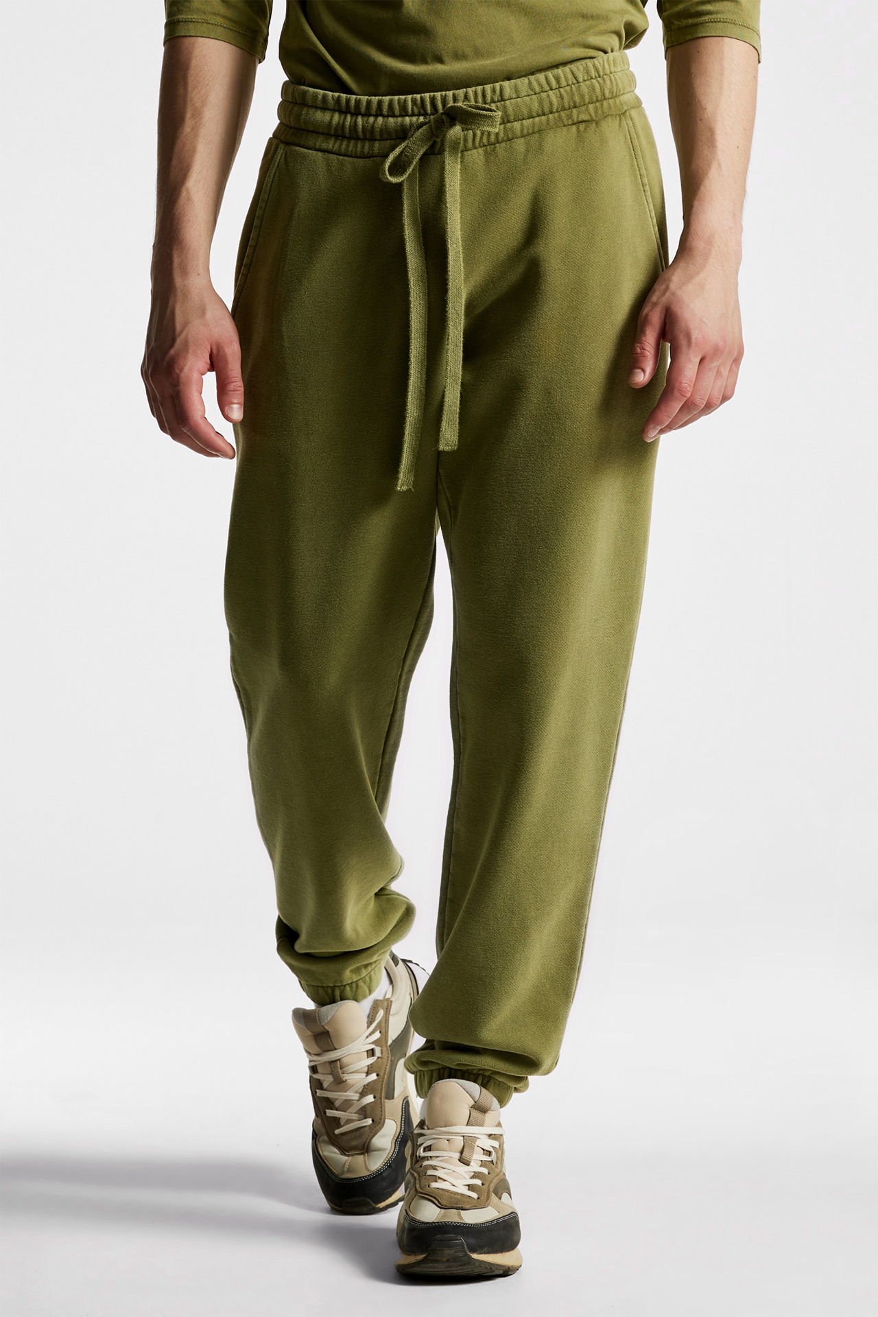 Classic Relaxed Fit Sweatpants