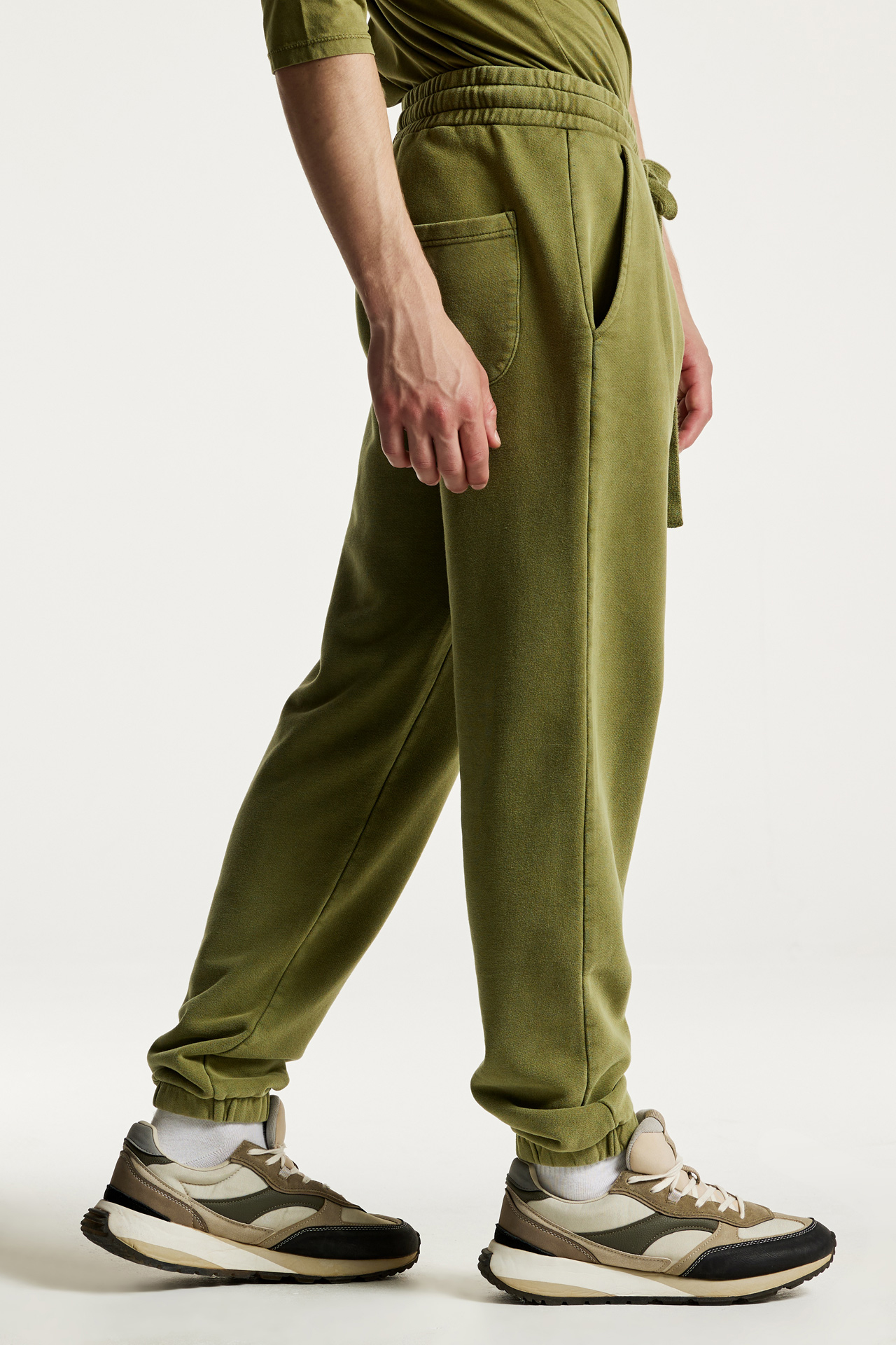 Classic Relaxed Fit Sweatpants