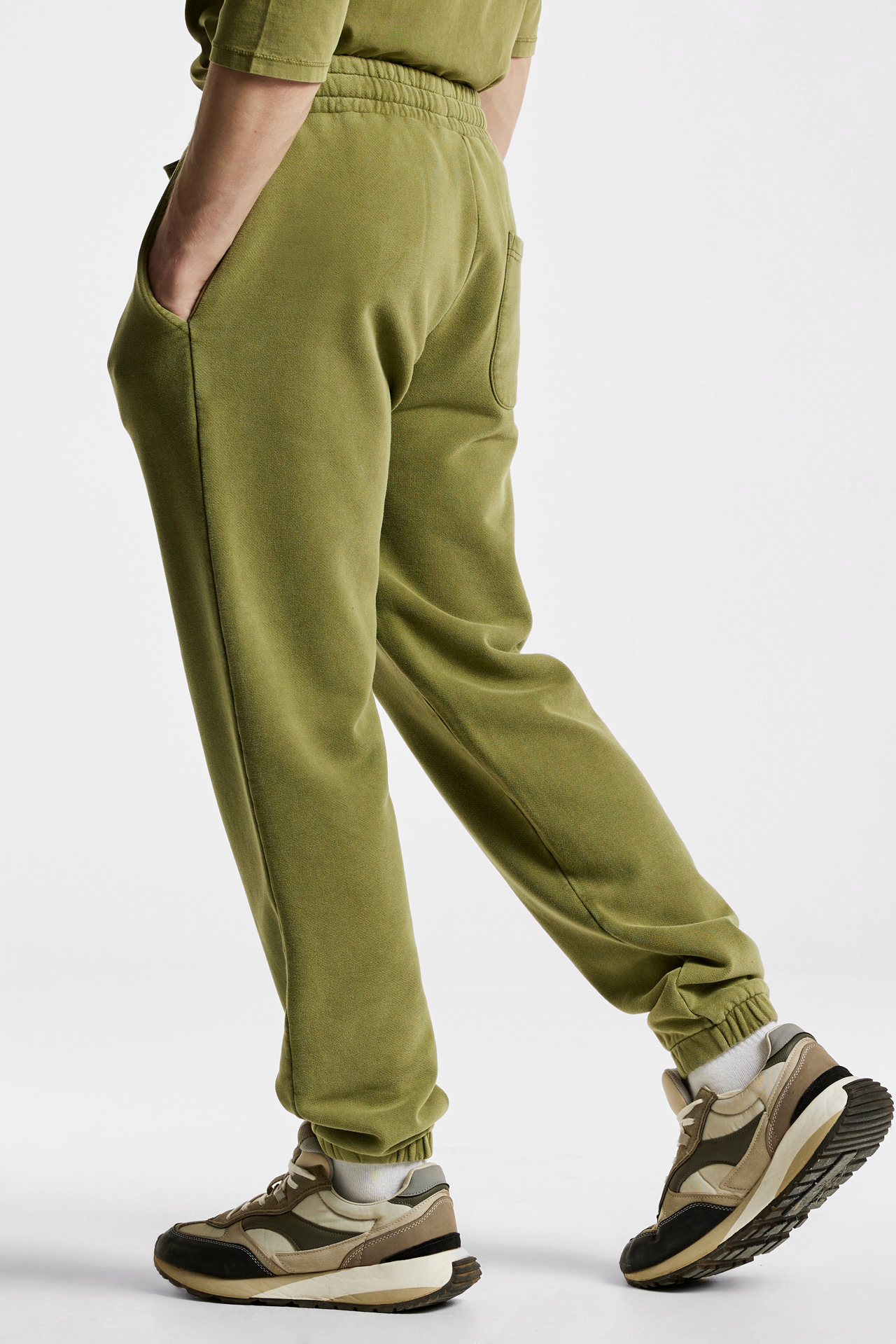 Classic Relaxed Fit Sweatpants