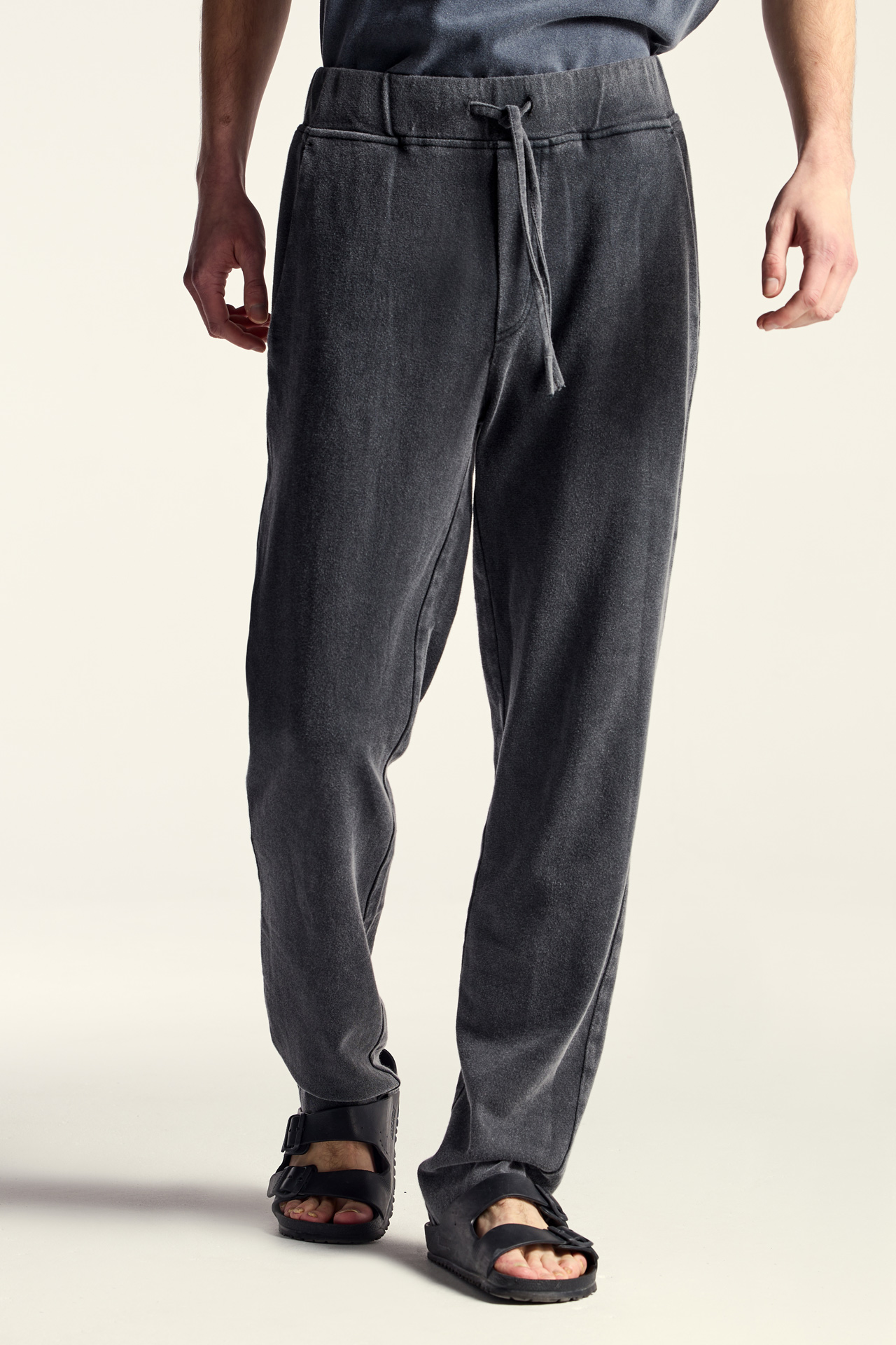 Classic Raw Cut SweatPANTS