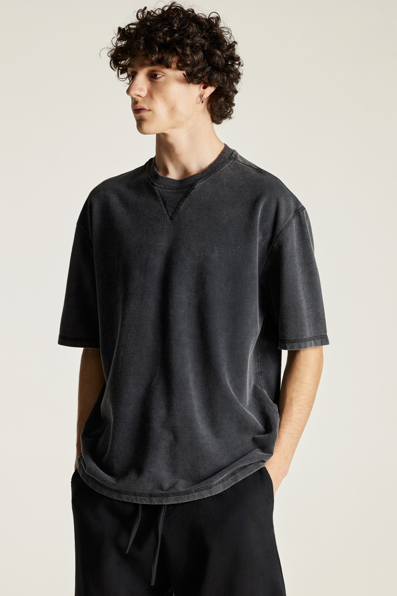 Classic Side Slits Oversized Tee