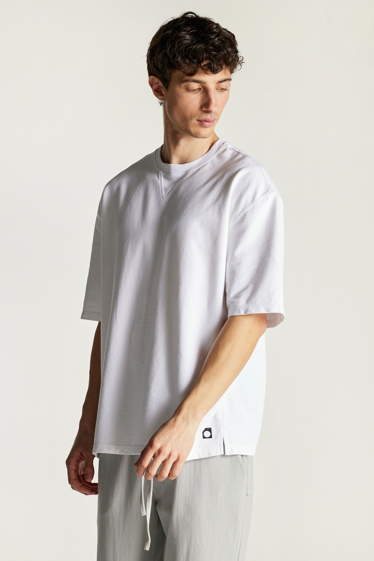 Classic Side Slits Oversized Tee