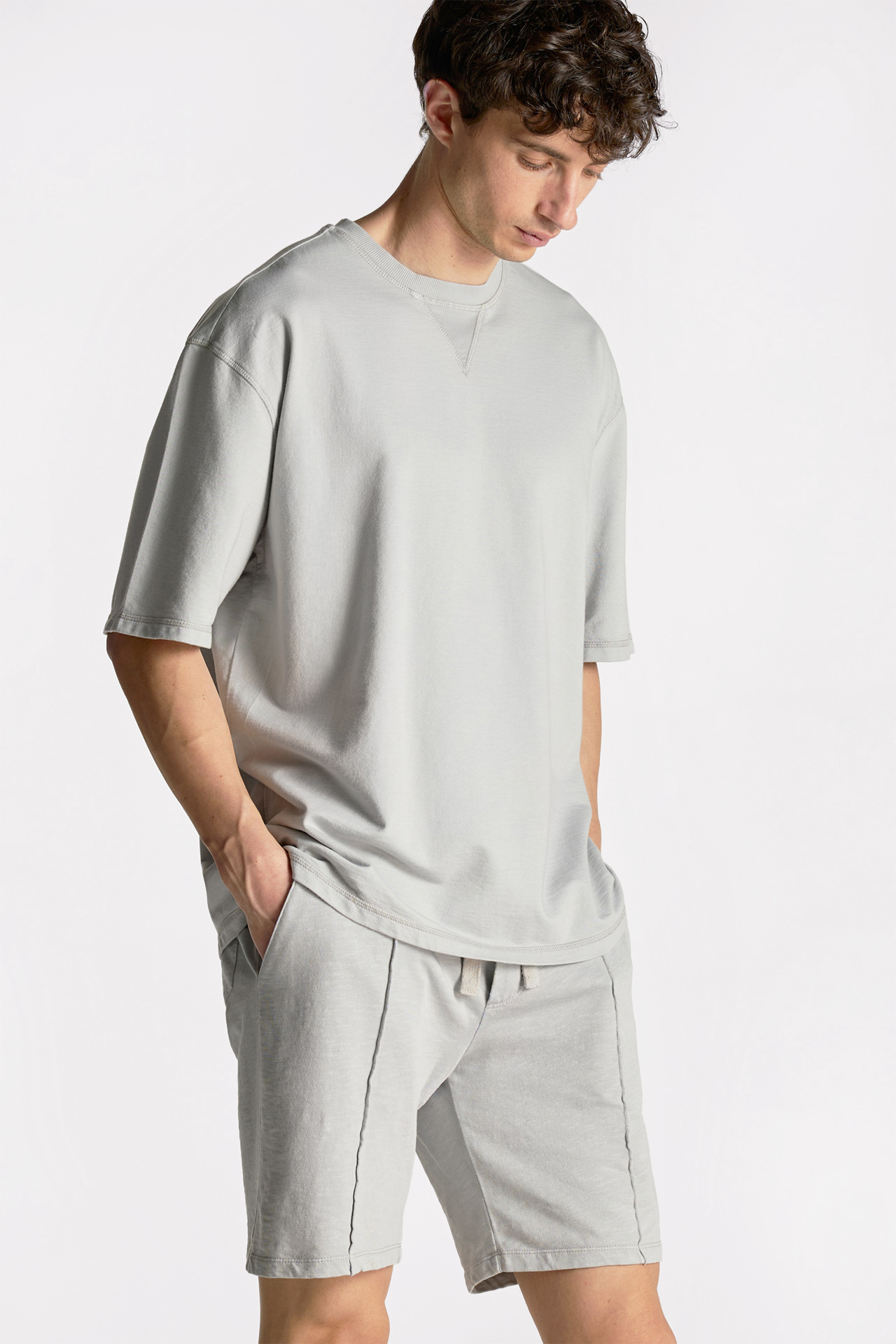 Classic Side Slits Oversized Tee