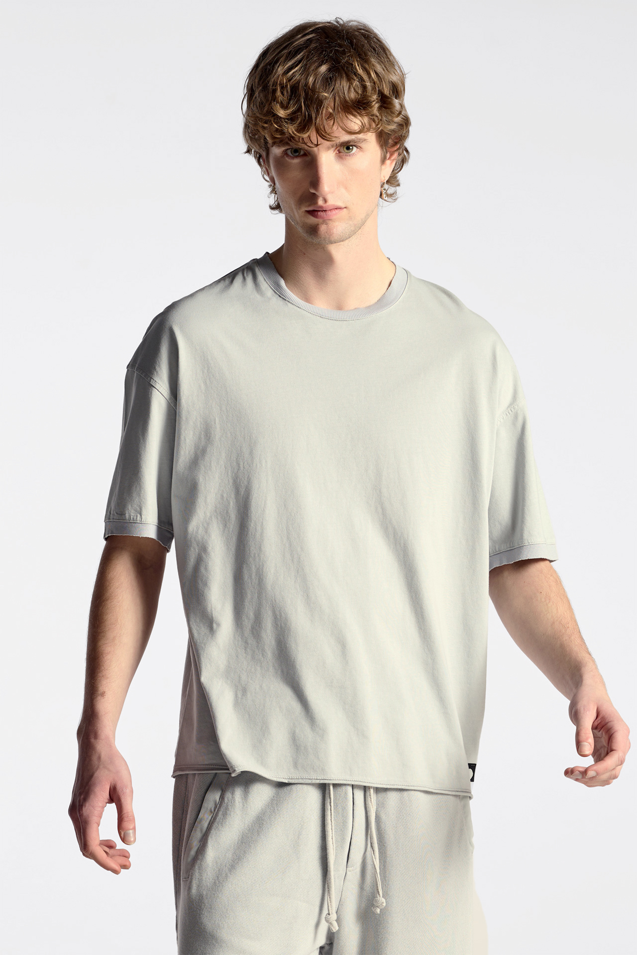 Classic Raw Cut Shortsleeve