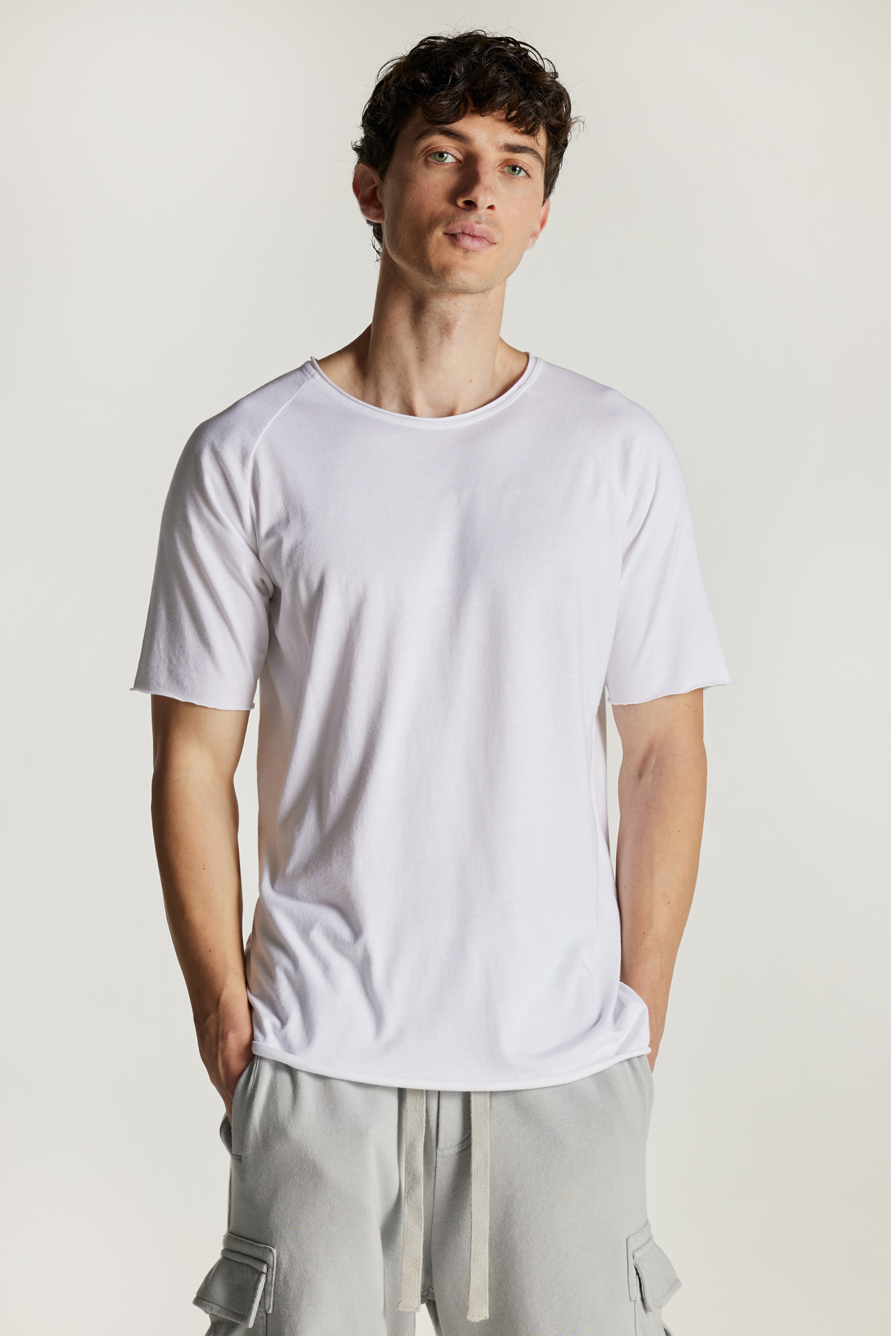 Classic Raw Cut Raglan Shortsleeve