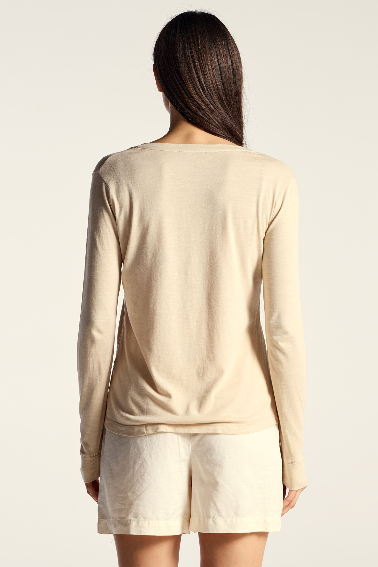 Classic V-Neck Longsleeve