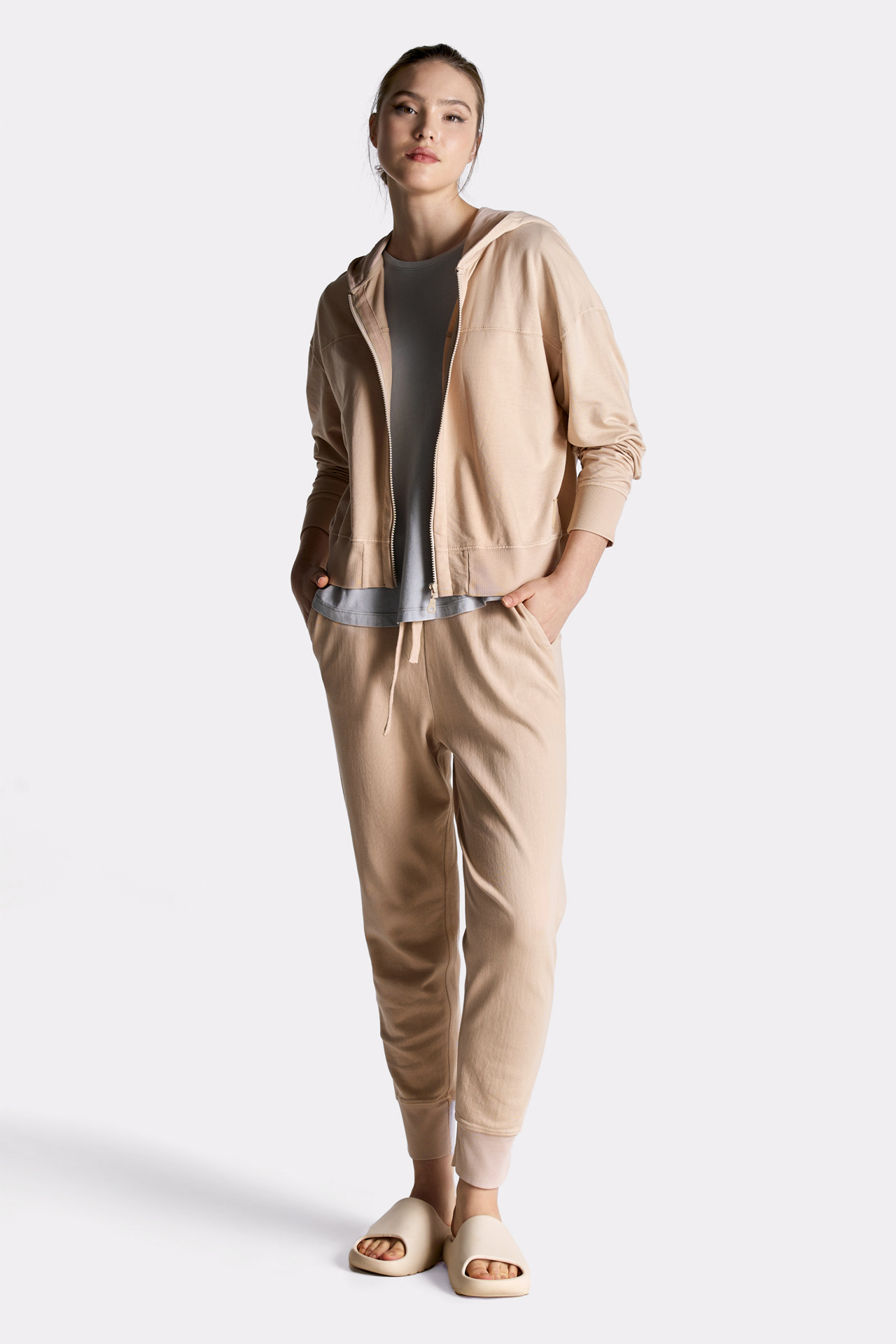 Classic Slim Fit Sweatpants
