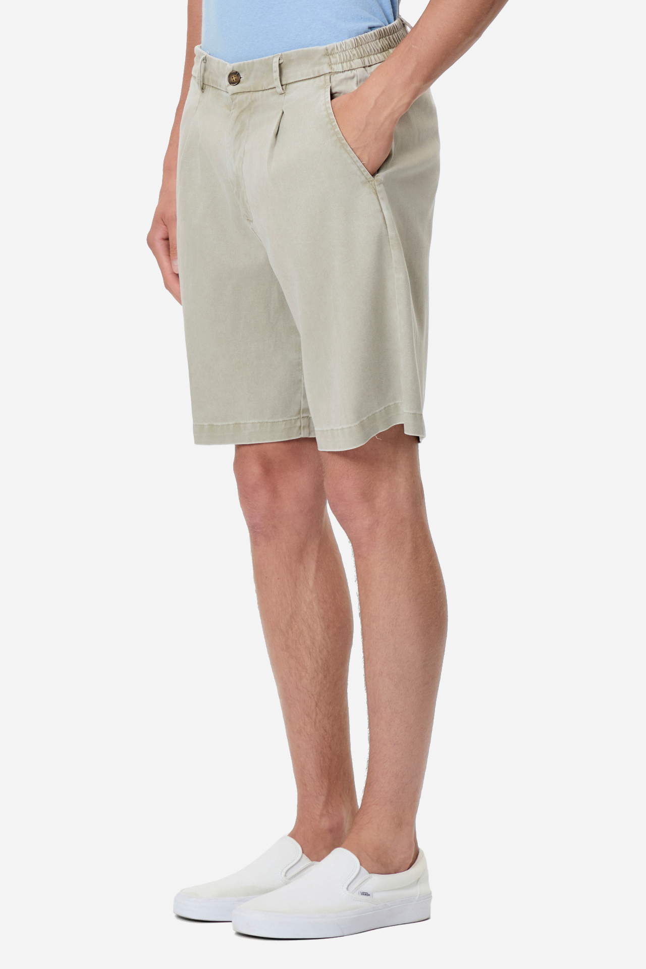 PLEATED BERMUDA