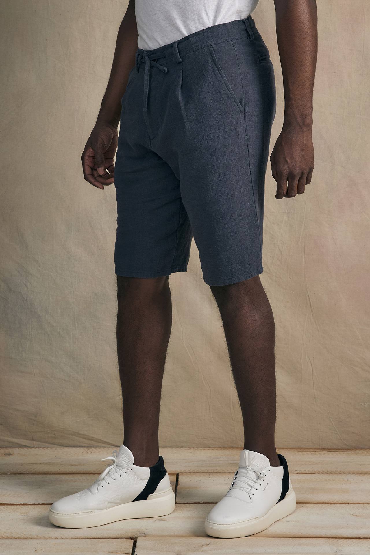 LINEN CHINO BERMUDA