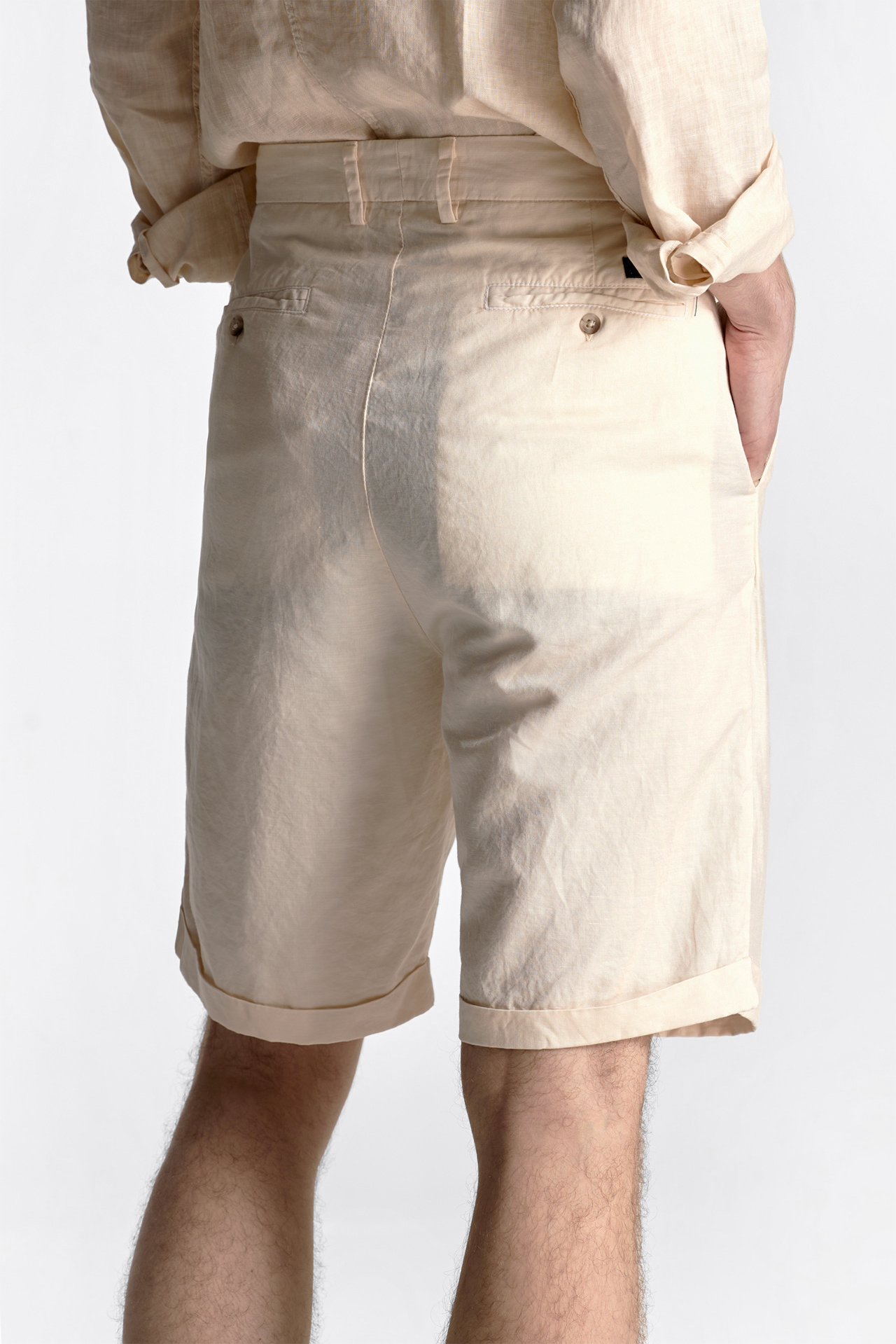 Linen Blend Relaxed Bermuda