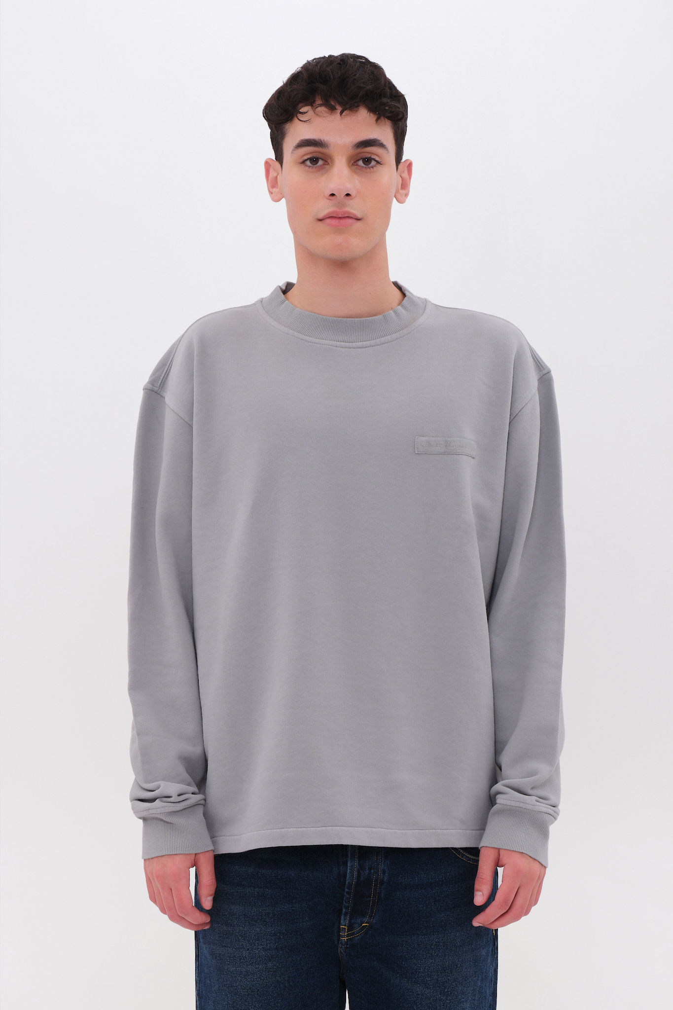 Divided Detailed Sweatshirt