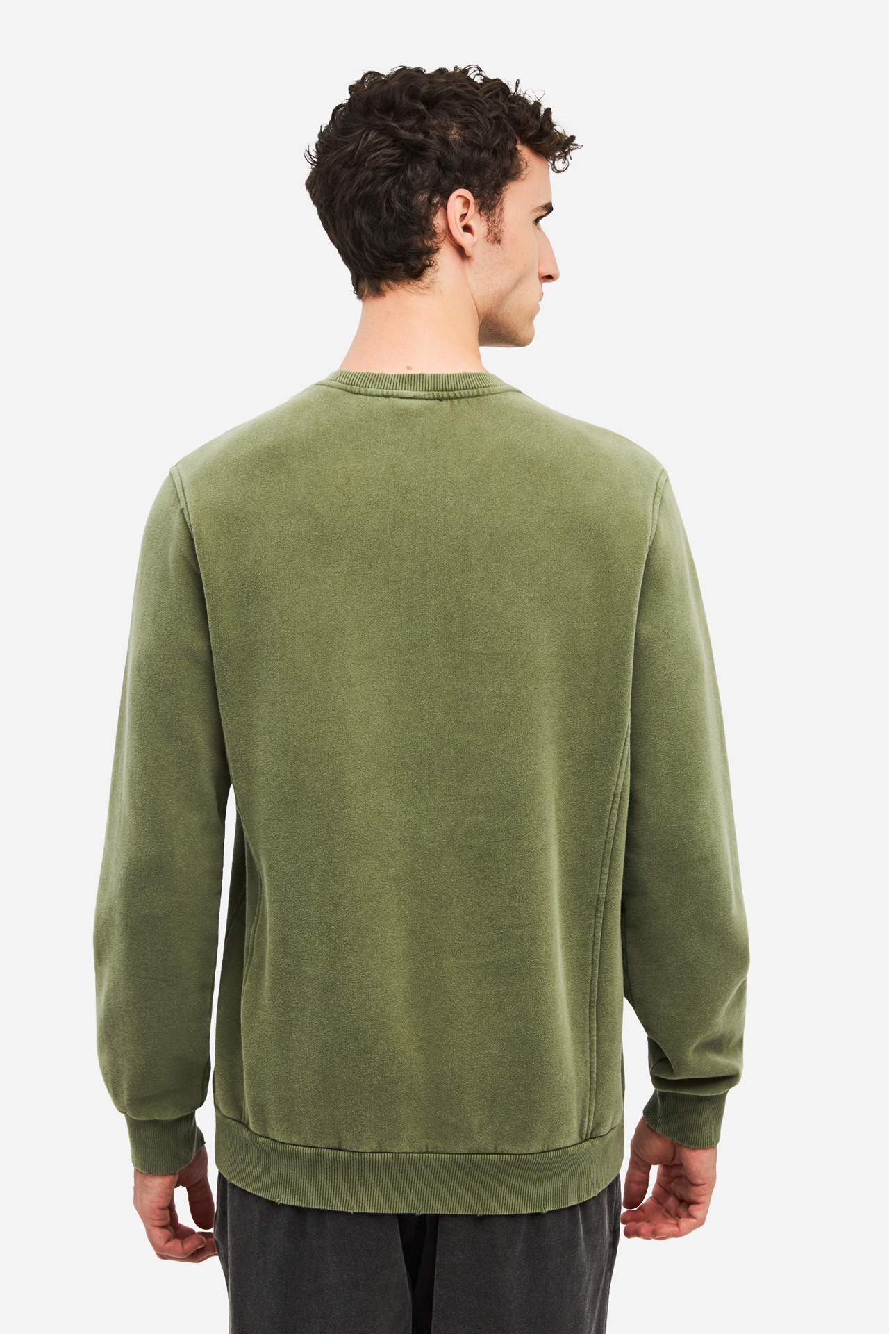 REGULAR CREWNECK WITH DESTROYS