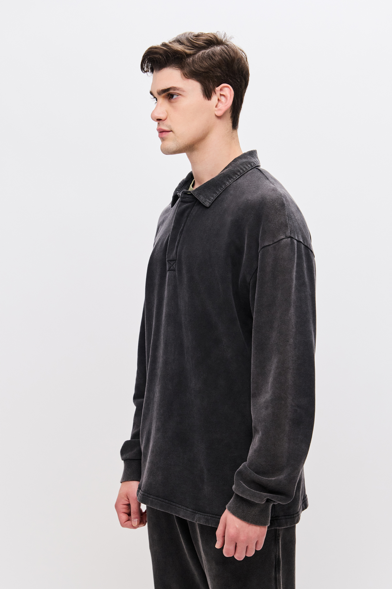 POLO SWEATSHIRT WITH POCKETS
