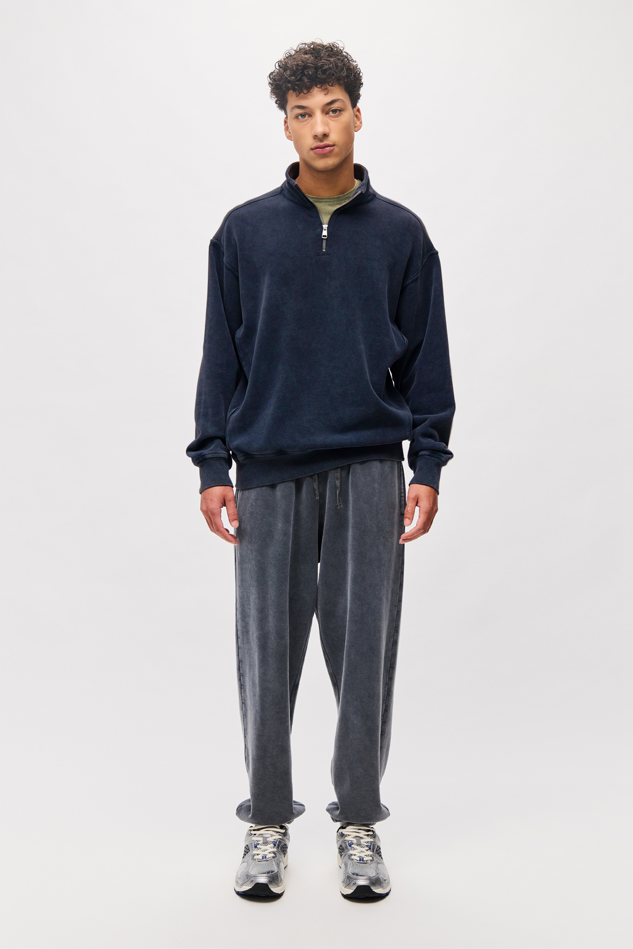 DROPPED SHOULDER HALF-ZIP CREWNECK