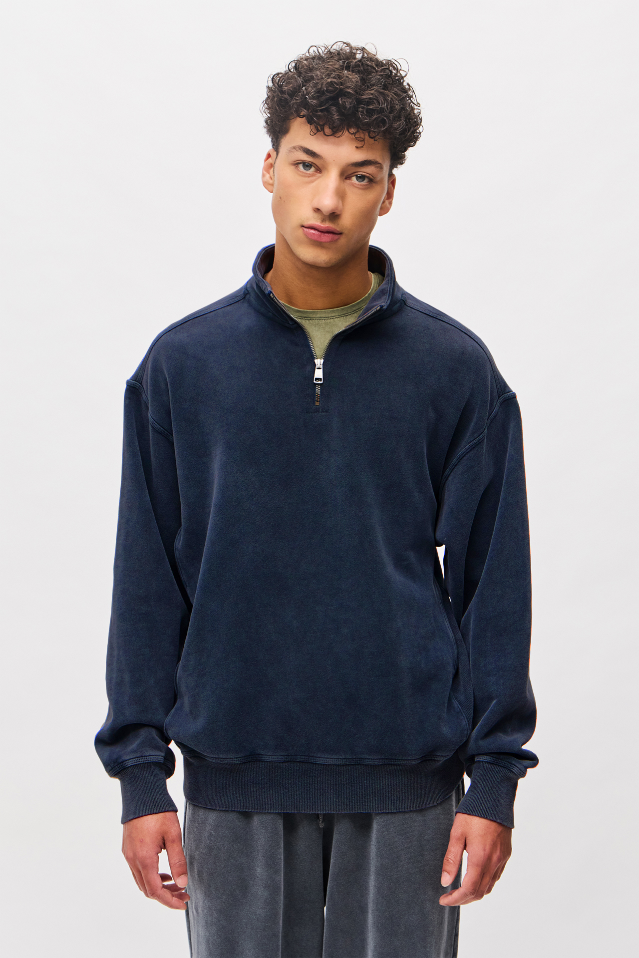 DROPPED SHOULDER HALF-ZIP CREWNECK