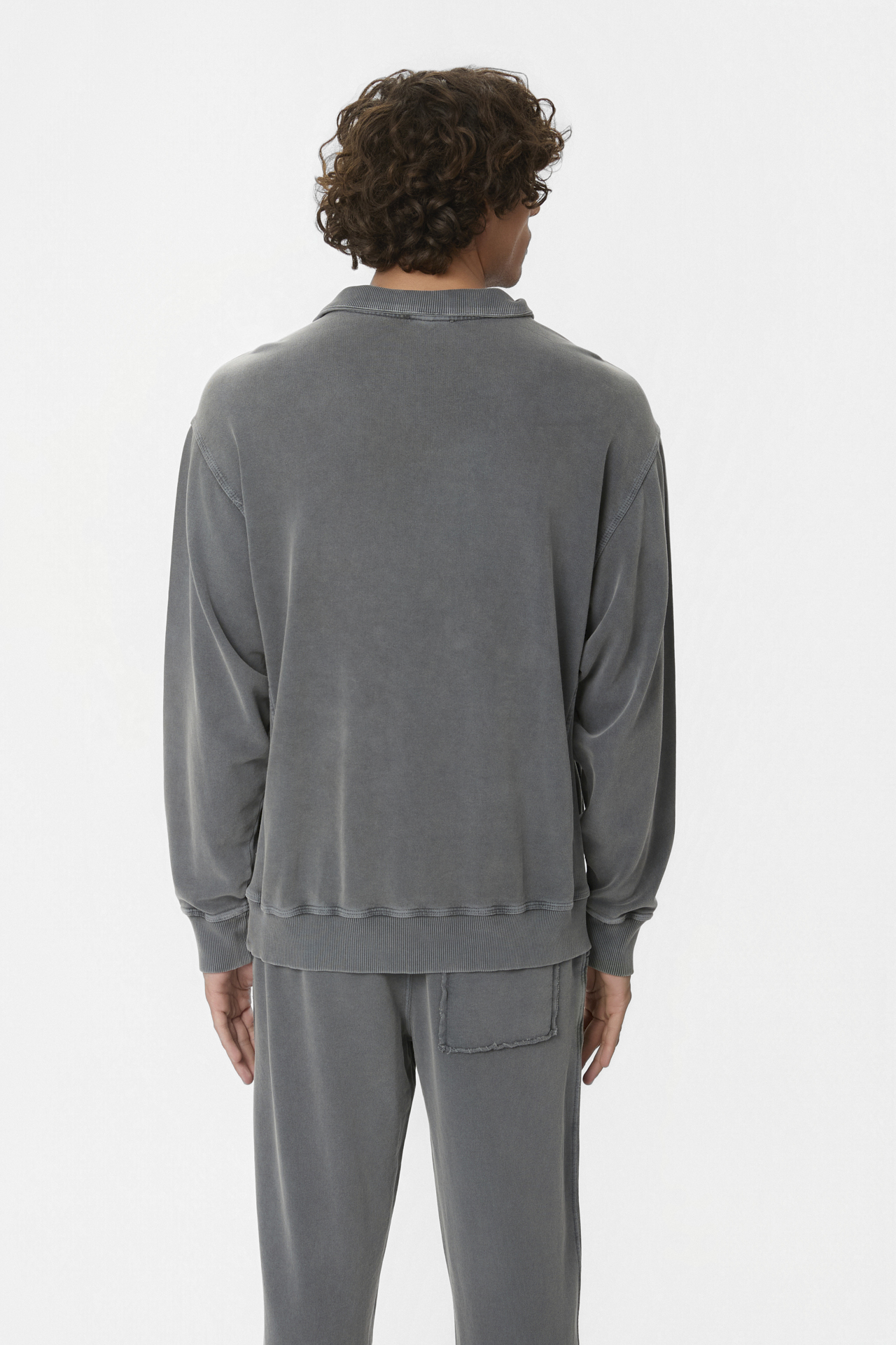 DROPPED SHOULDER HALF-ZIP CREWNECK