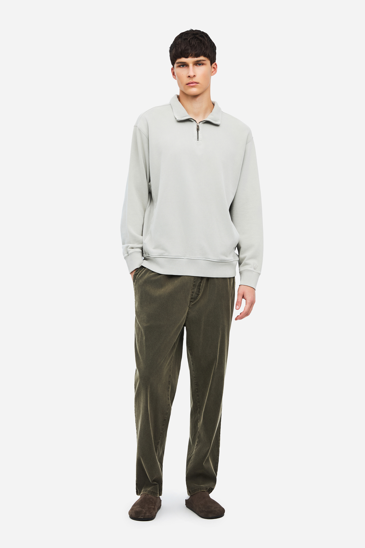 DROPPED SHOULDER HALF-ZIP CREWNECK