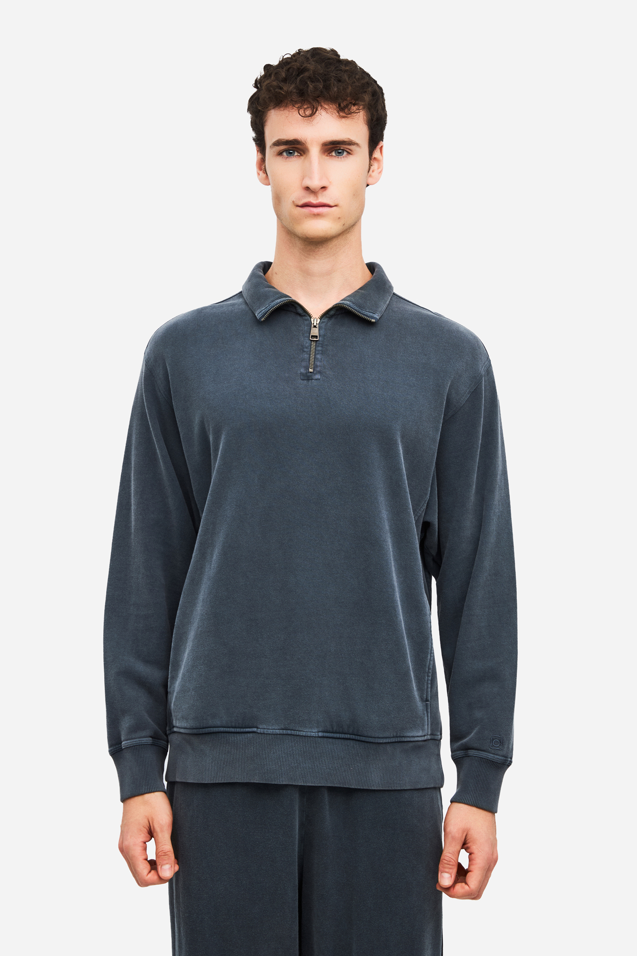 DROPPED SHOULDER HALF-ZIP CREWNECK