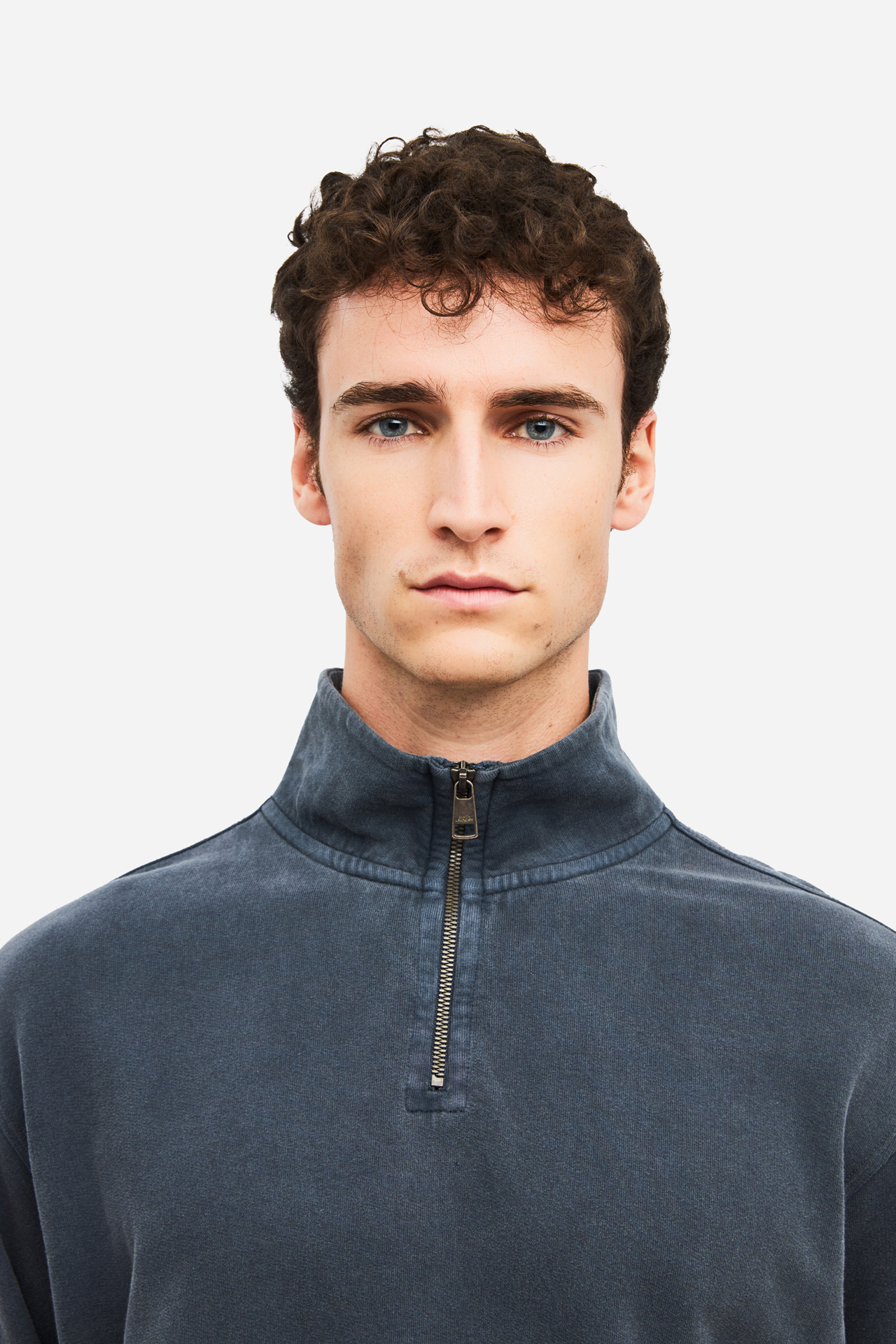 DROPPED SHOULDER HALF-ZIP CREWNECK