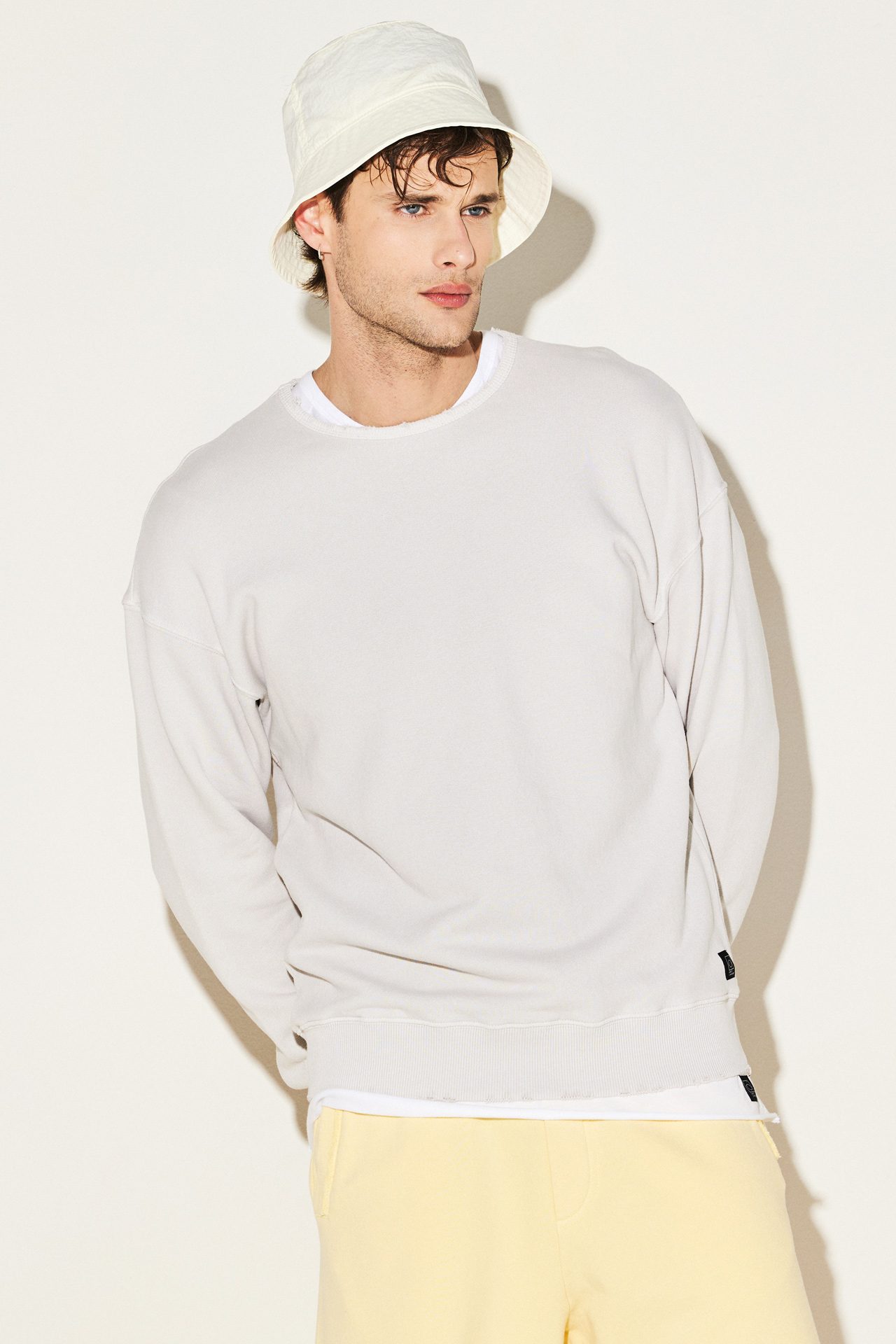 ACID LOOSE KNIT DROP SHOULDER CREW