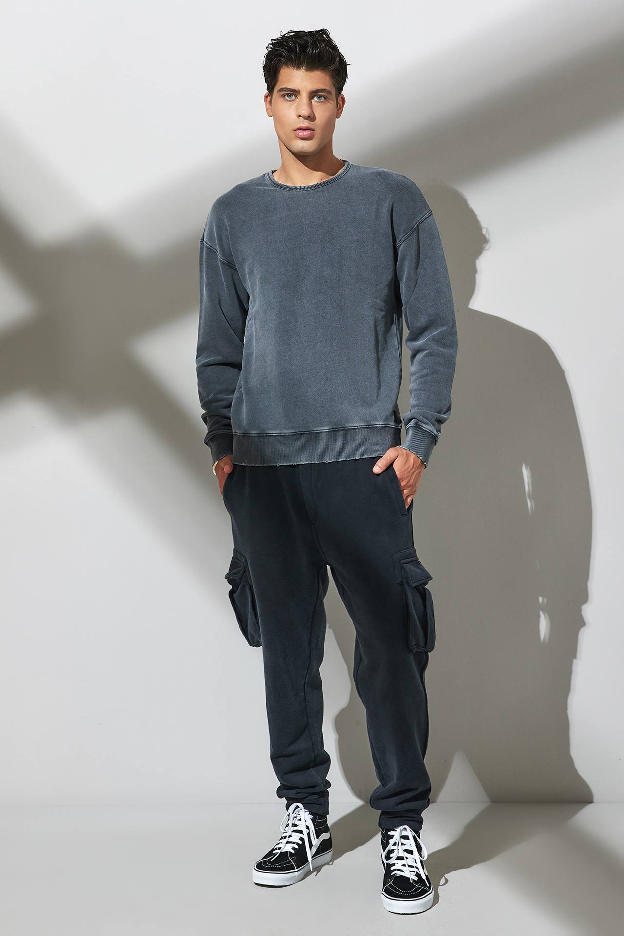 ACID LOOSE KNIT DROP SHOULDER CREW