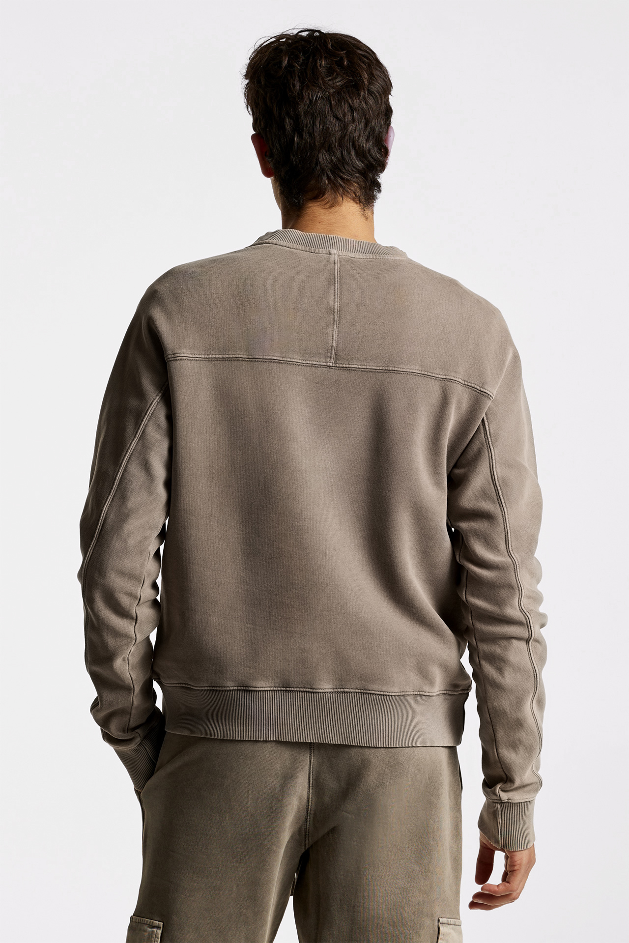 Shoulder Detail Sweatshirt