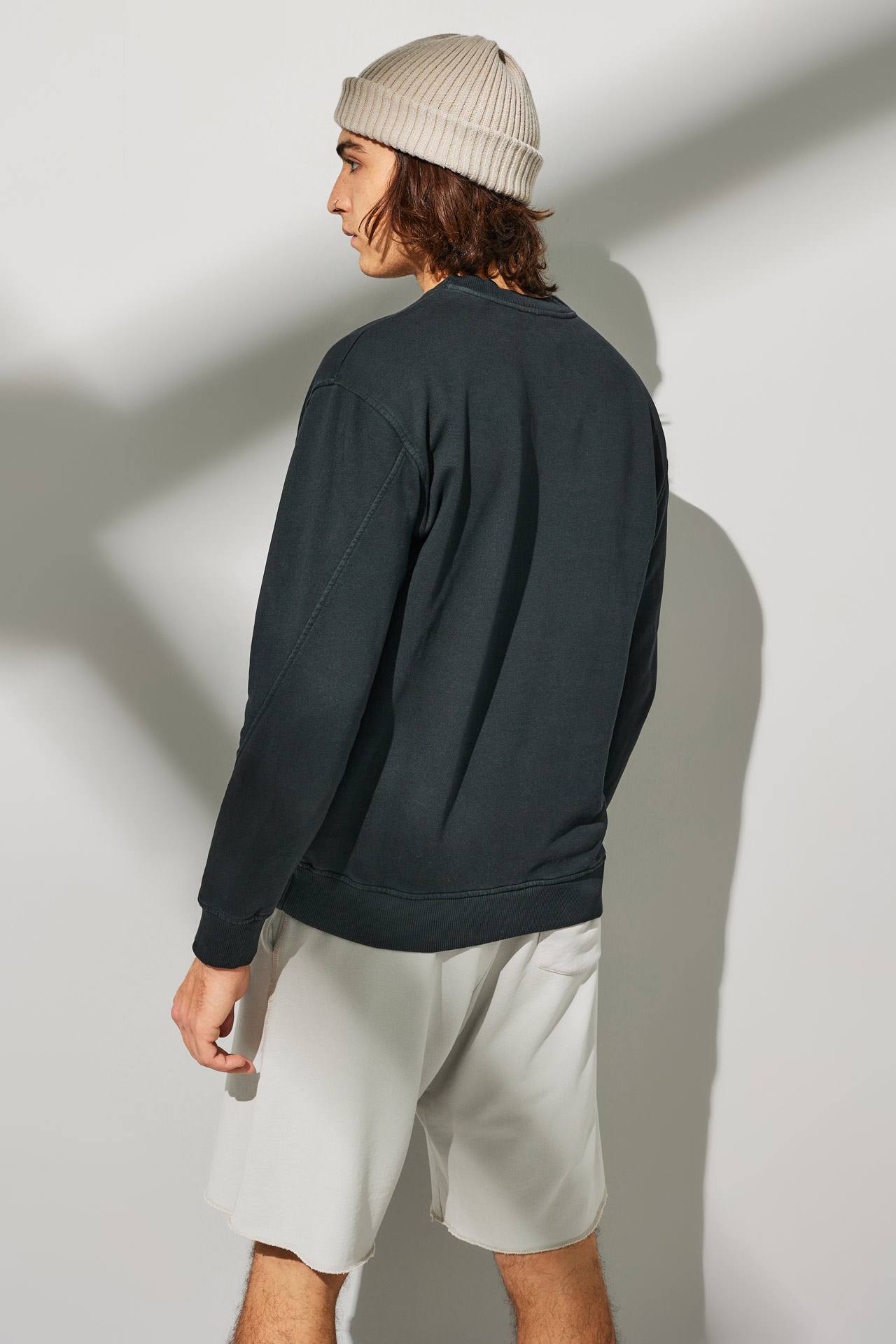 ACID OUTER ARM-SEAM ACID CREW