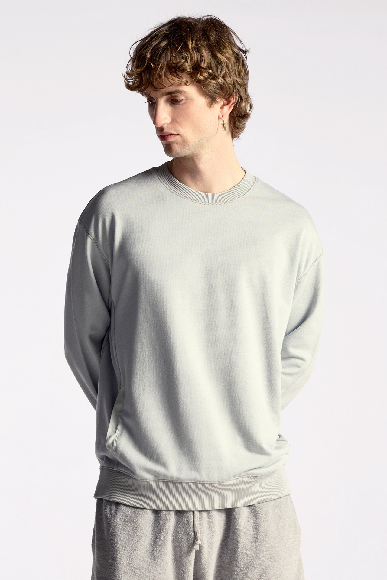 Contrast Pockets Crewneck