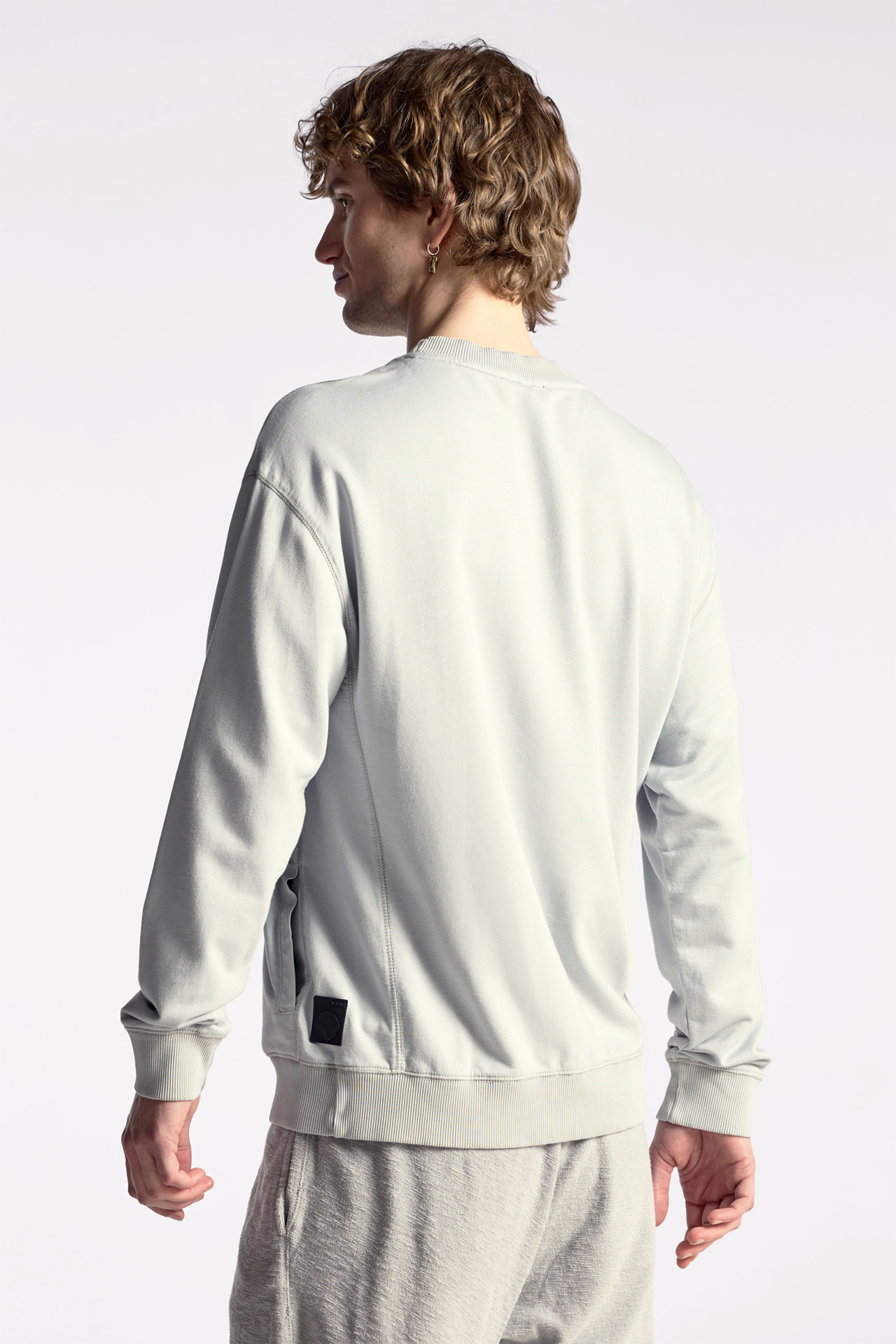 Contrast Pockets Crewneck