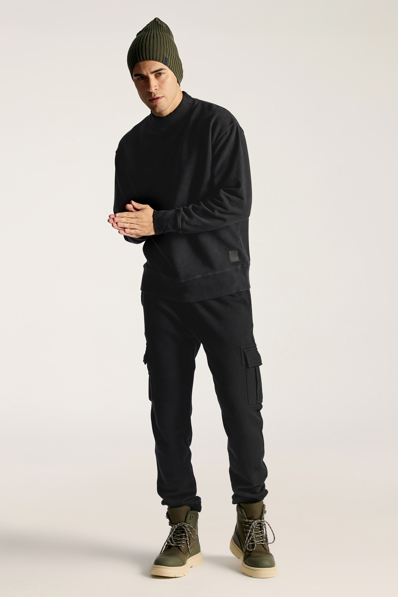 Relaxed Fit Sweatshirt With Wide Rib