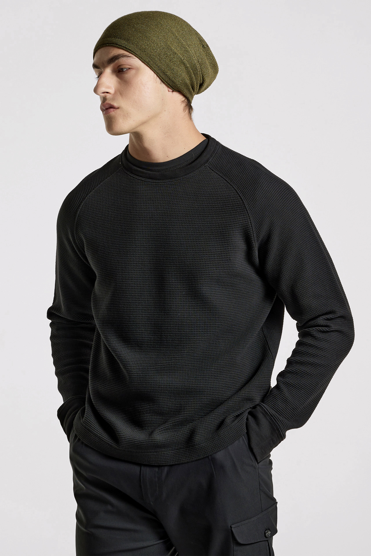 Regular Raglan Waffle Sweatshirt