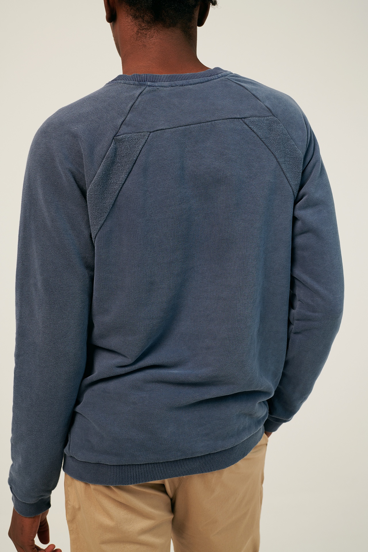 INSIDE OUT RAGLAN CREWNECK