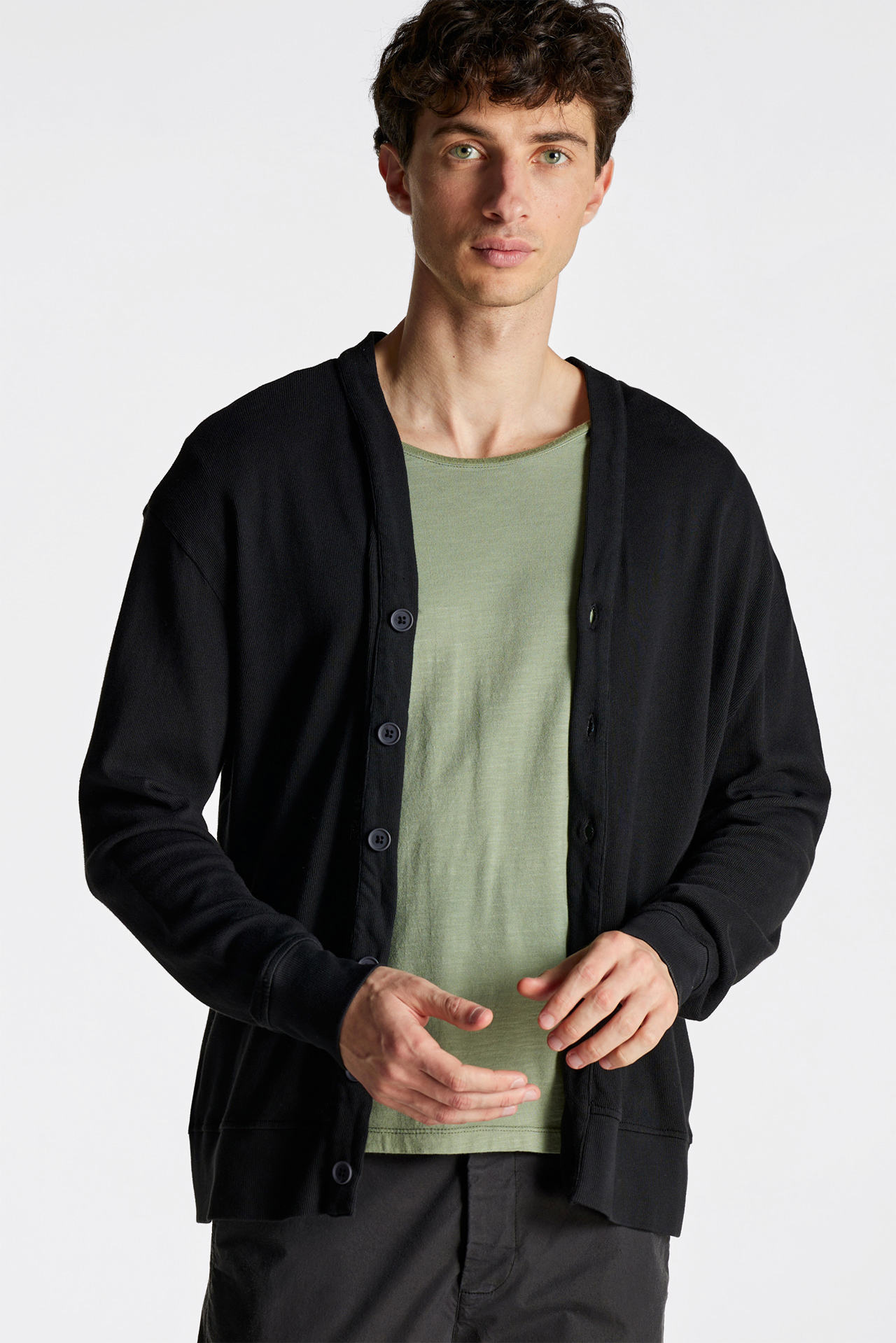 V-Neck Regular Fit Crewneck