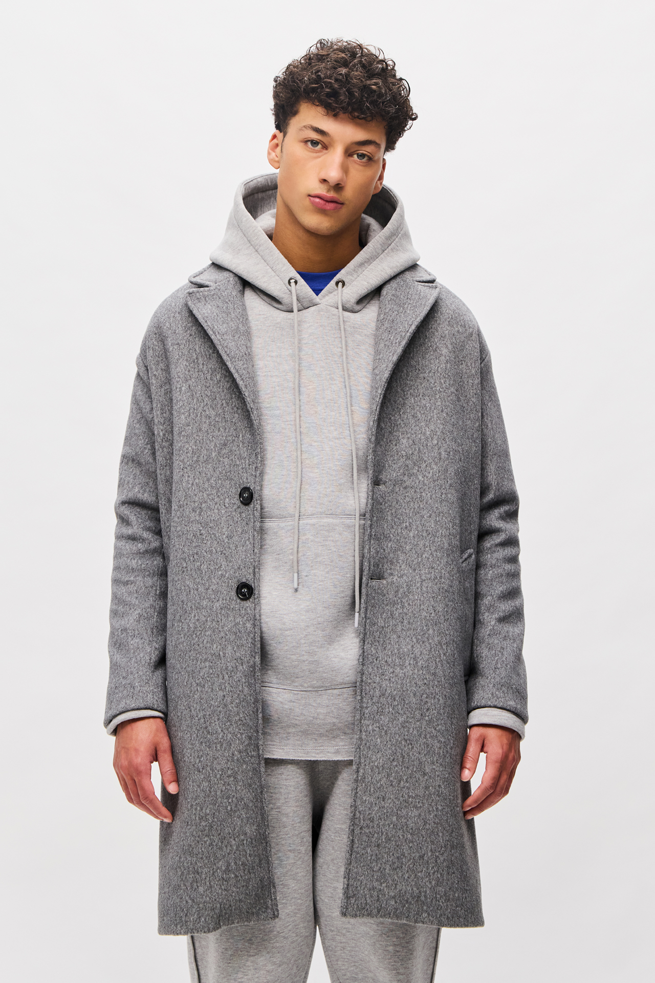 RELAXED TOPCOAT