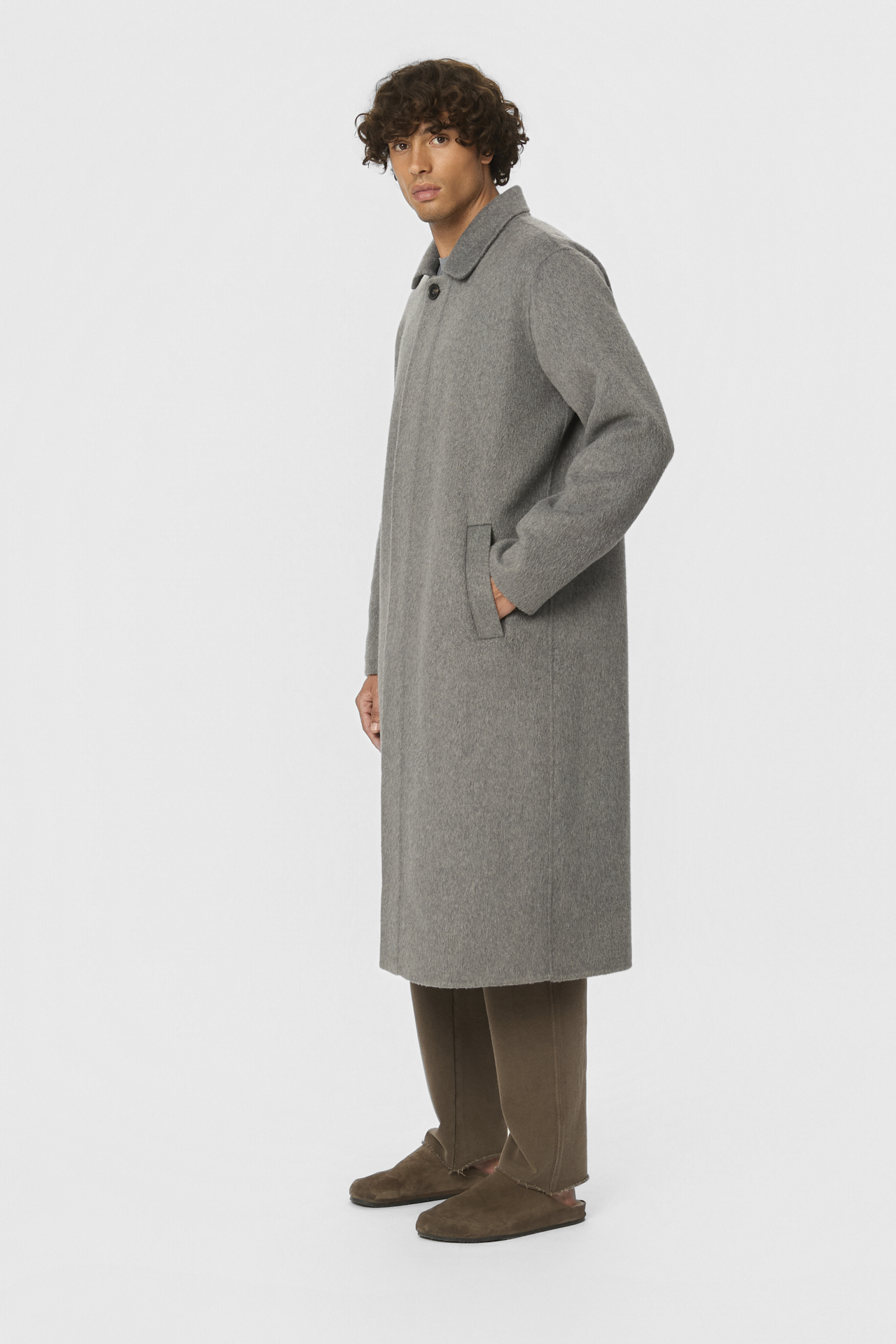 SINGLE BREASTED COAT