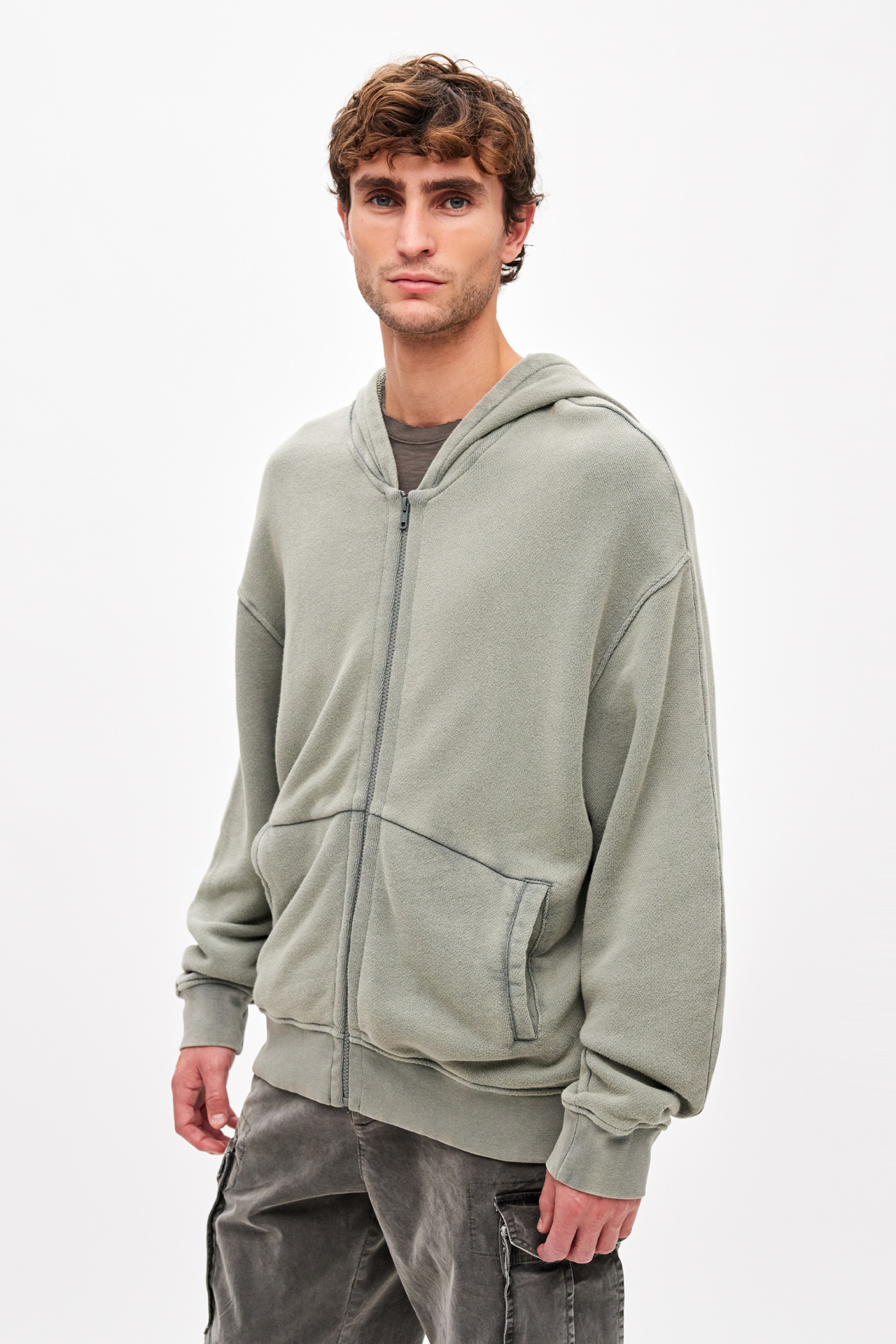 Raglan Detailed Fullzip