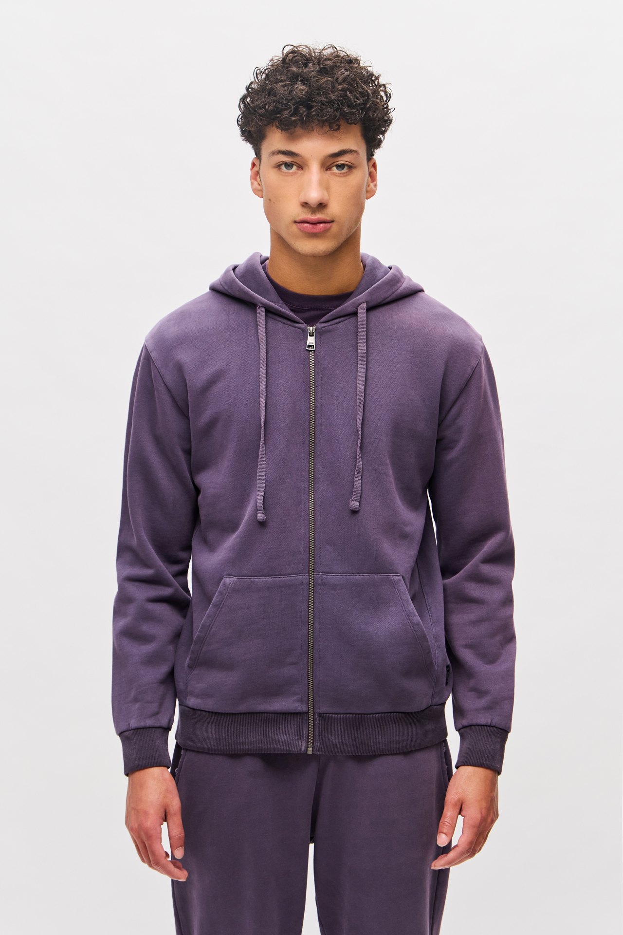 REGULAR FIT FULLZIP