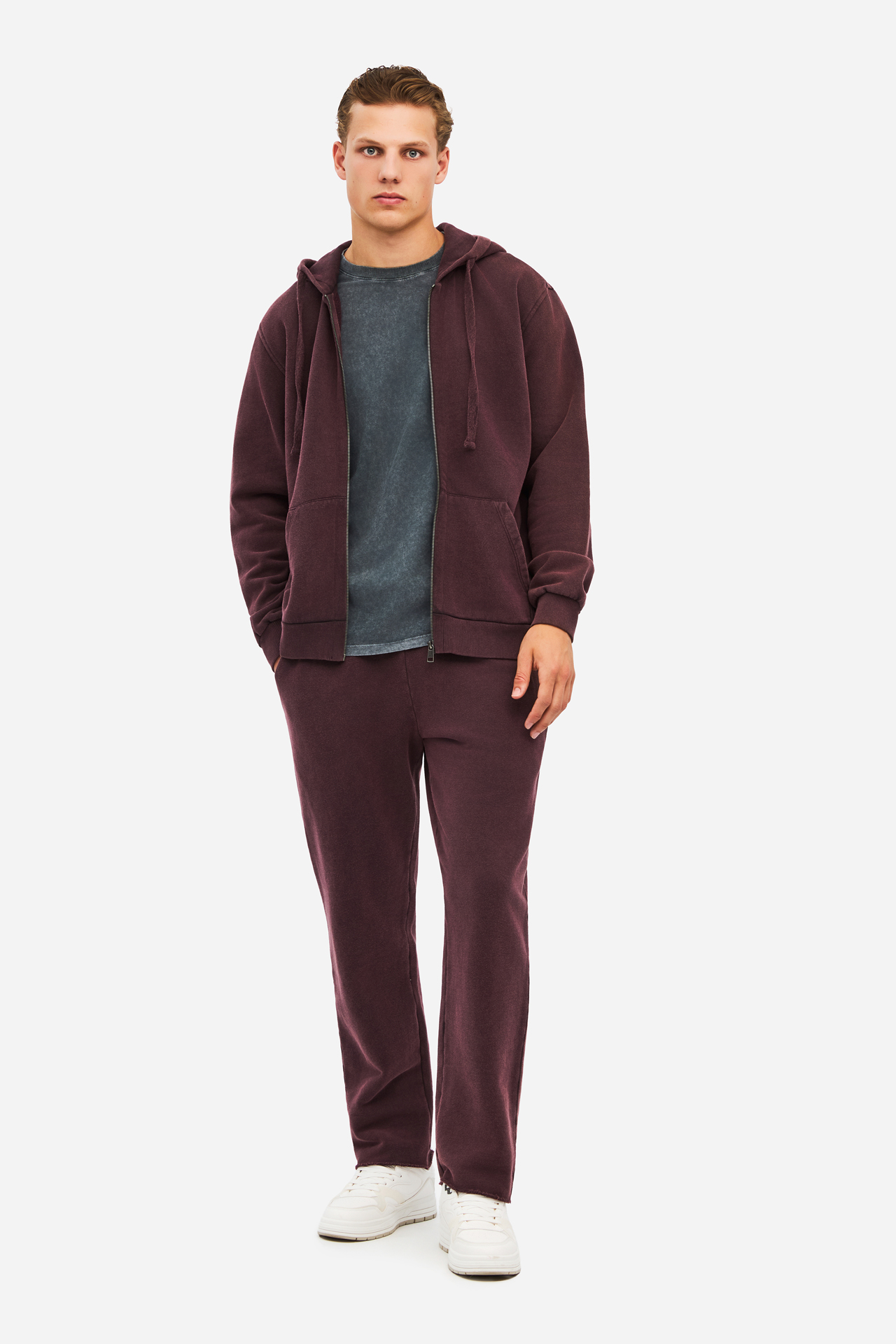 REGULAR FIT FULLZIP