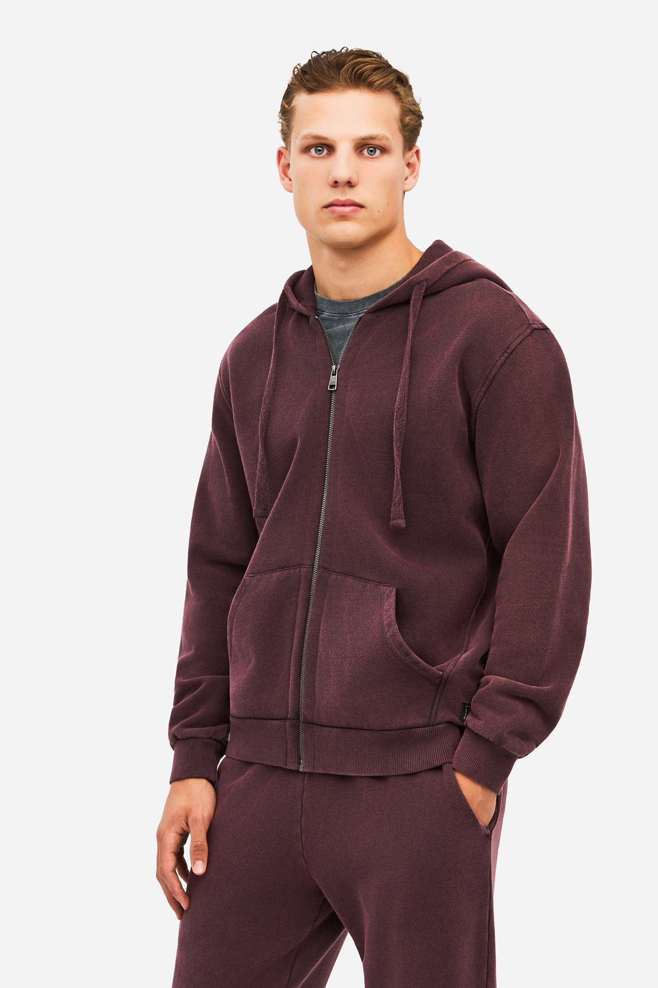 REGULAR FIT FULLZIP