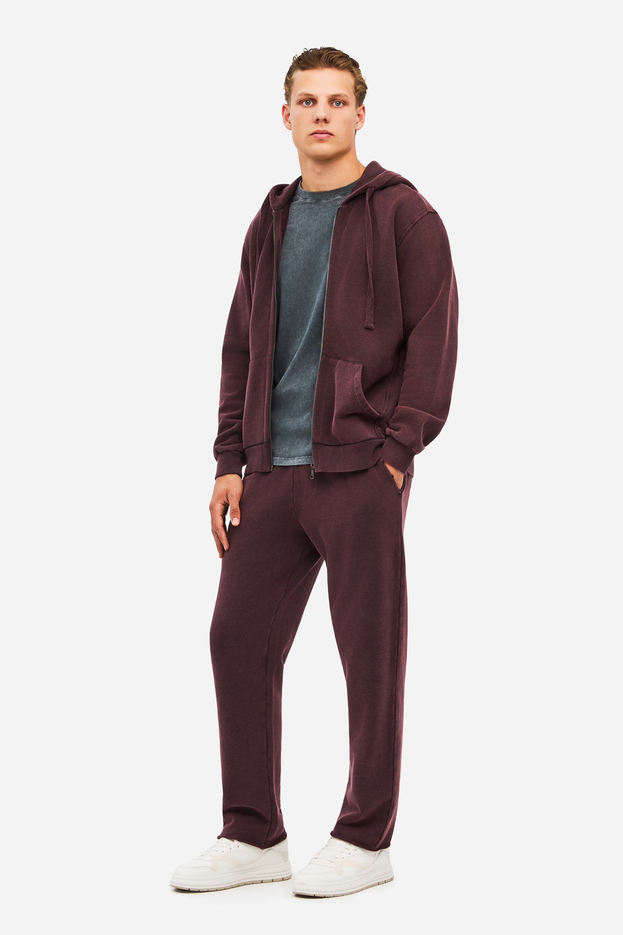 REGULAR FIT FULLZIP