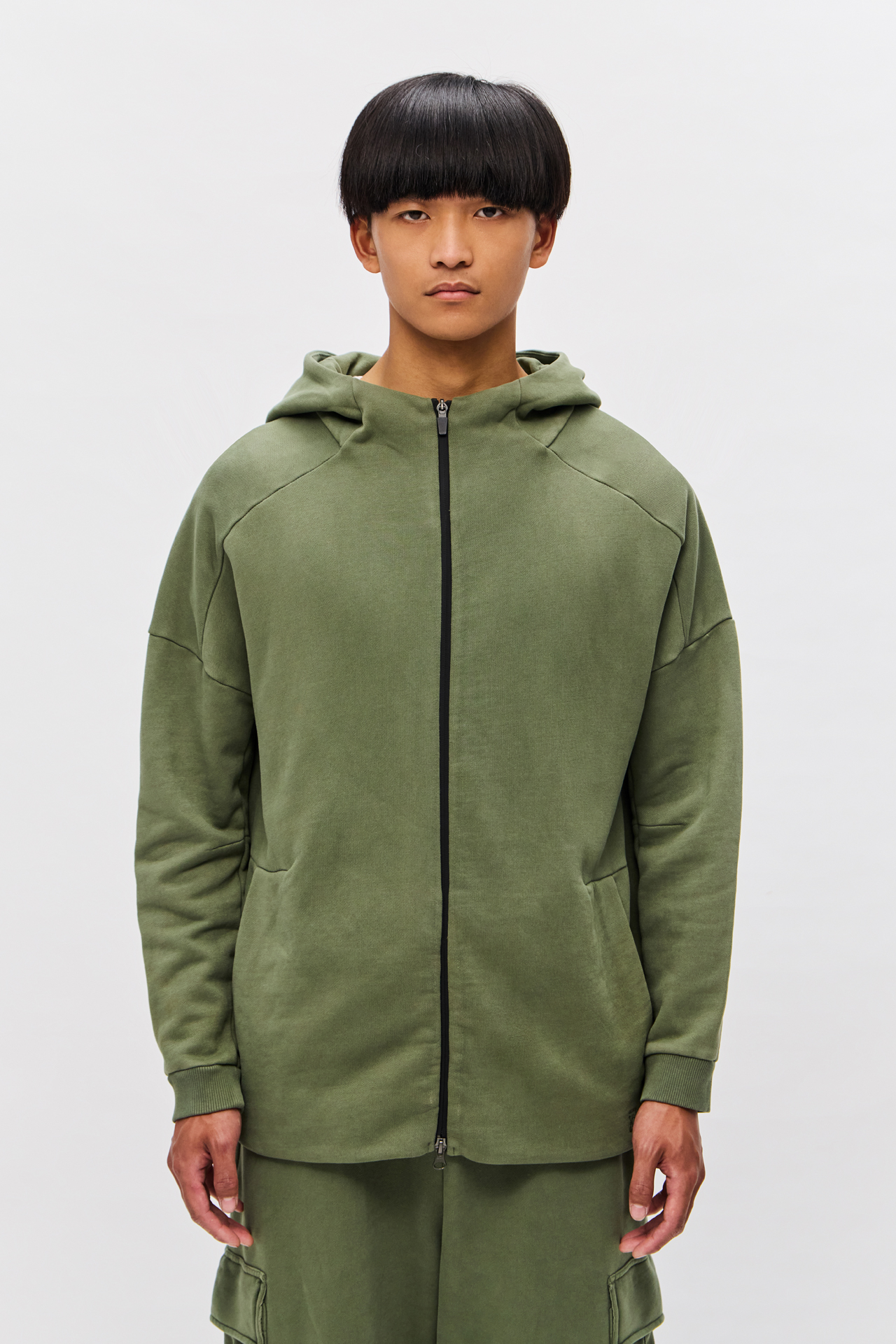 FULLZIP WITH SEAMING