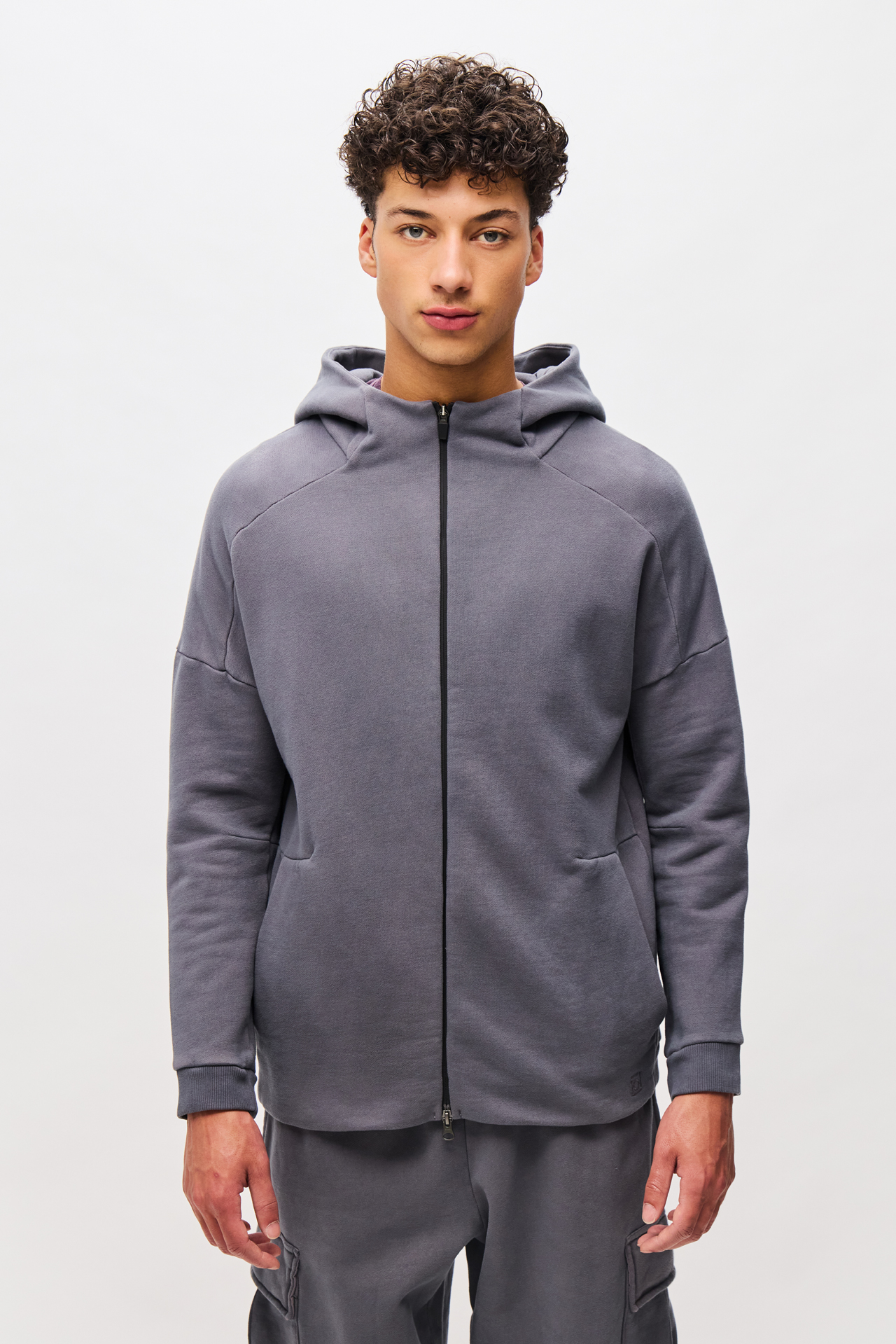 FULLZIP WITH SEAMING