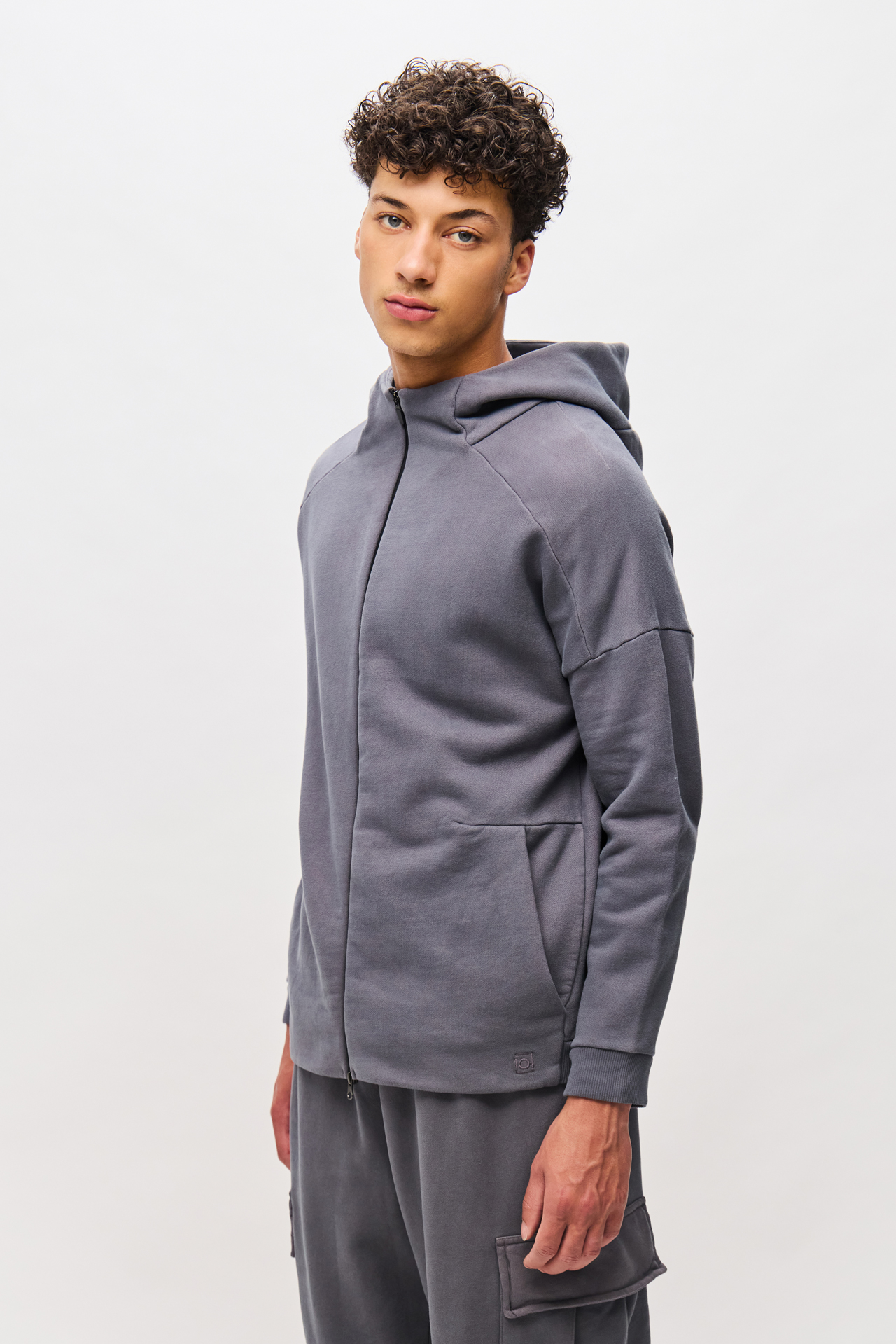 FULLZIP WITH SEAMING