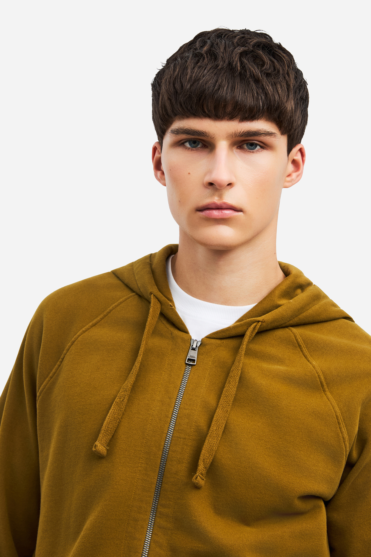 THE RAGLAN FULLZIP