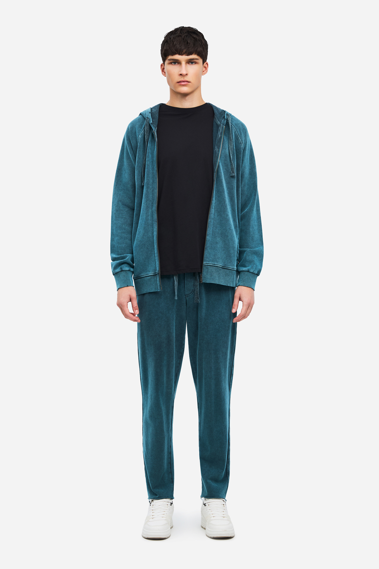 THE RAGLAN FULLZIP