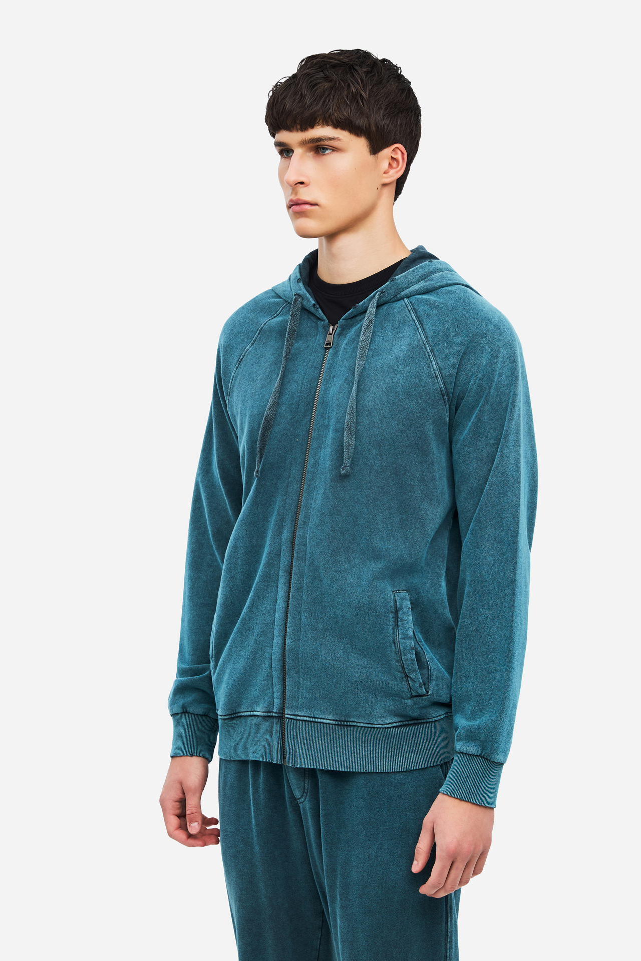 THE RAGLAN FULLZIP