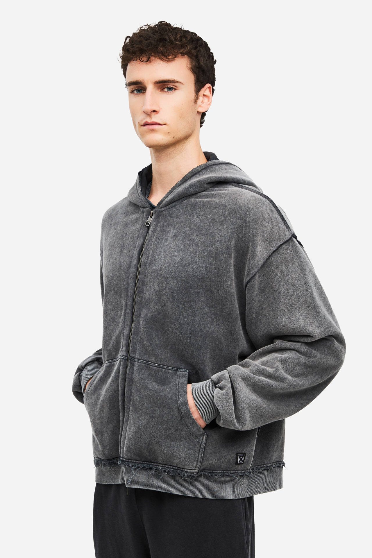 OVERSIZED FULLZIP WITH RAW EDGES