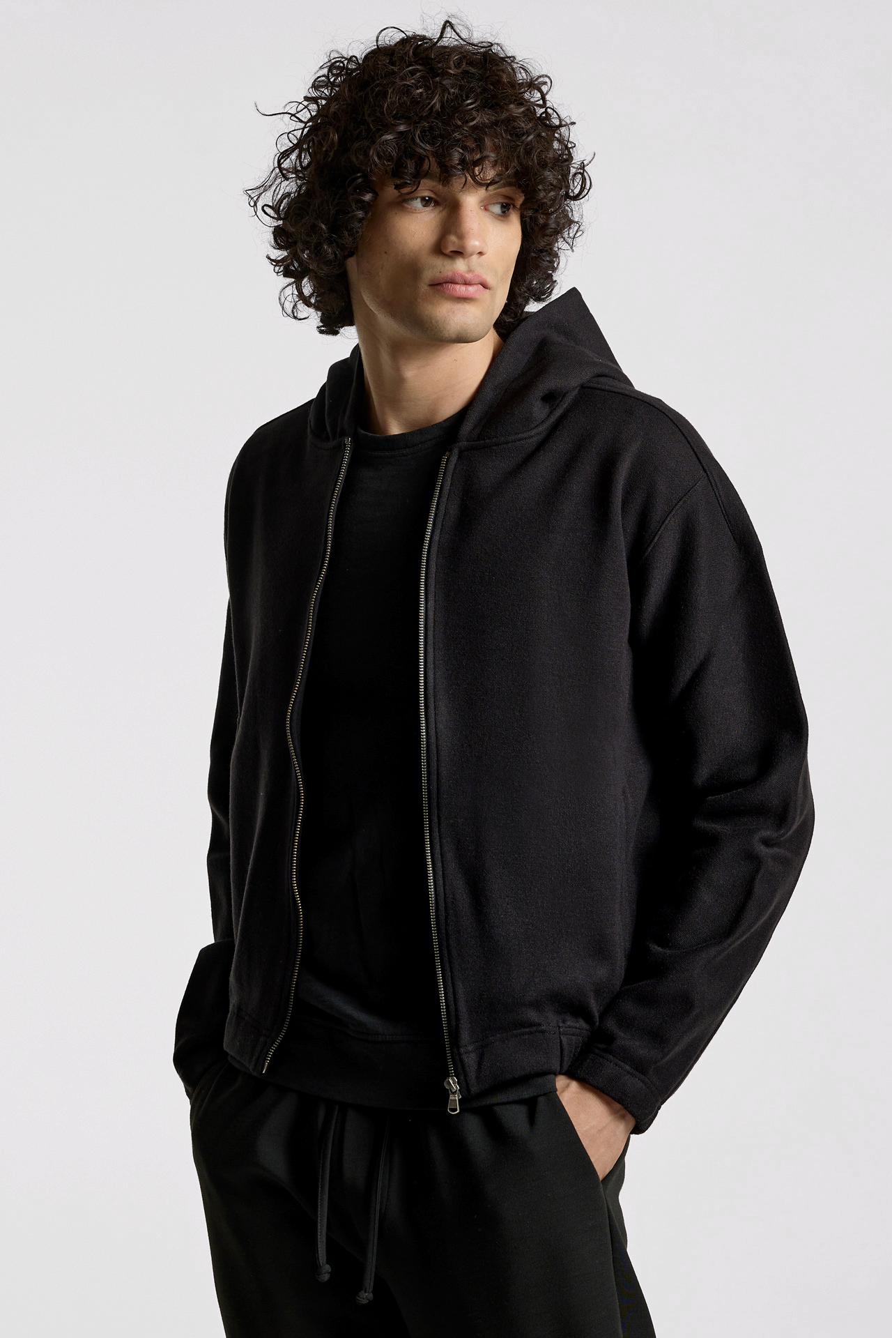 Regular Fit Full Zip
